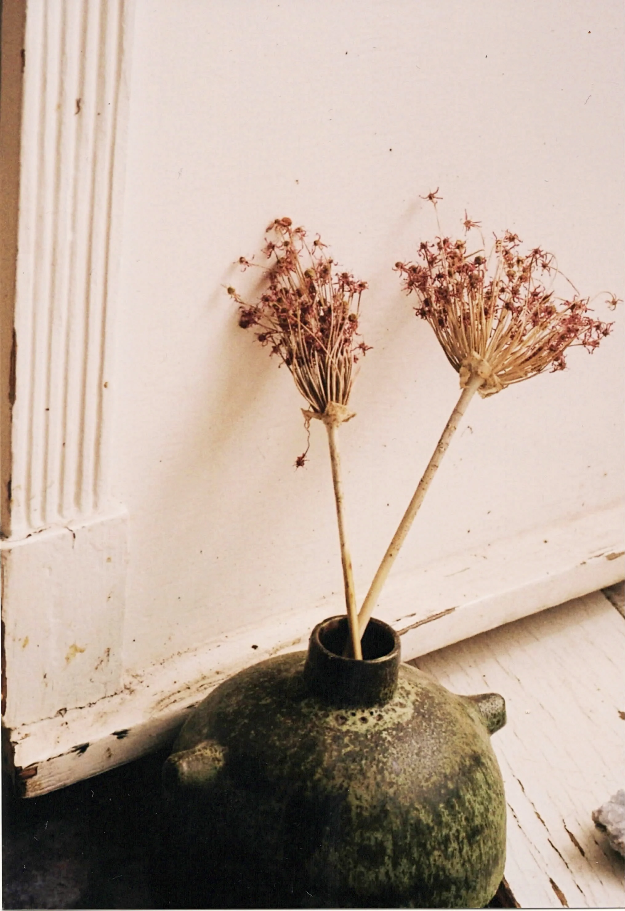 belly vase marbled forest