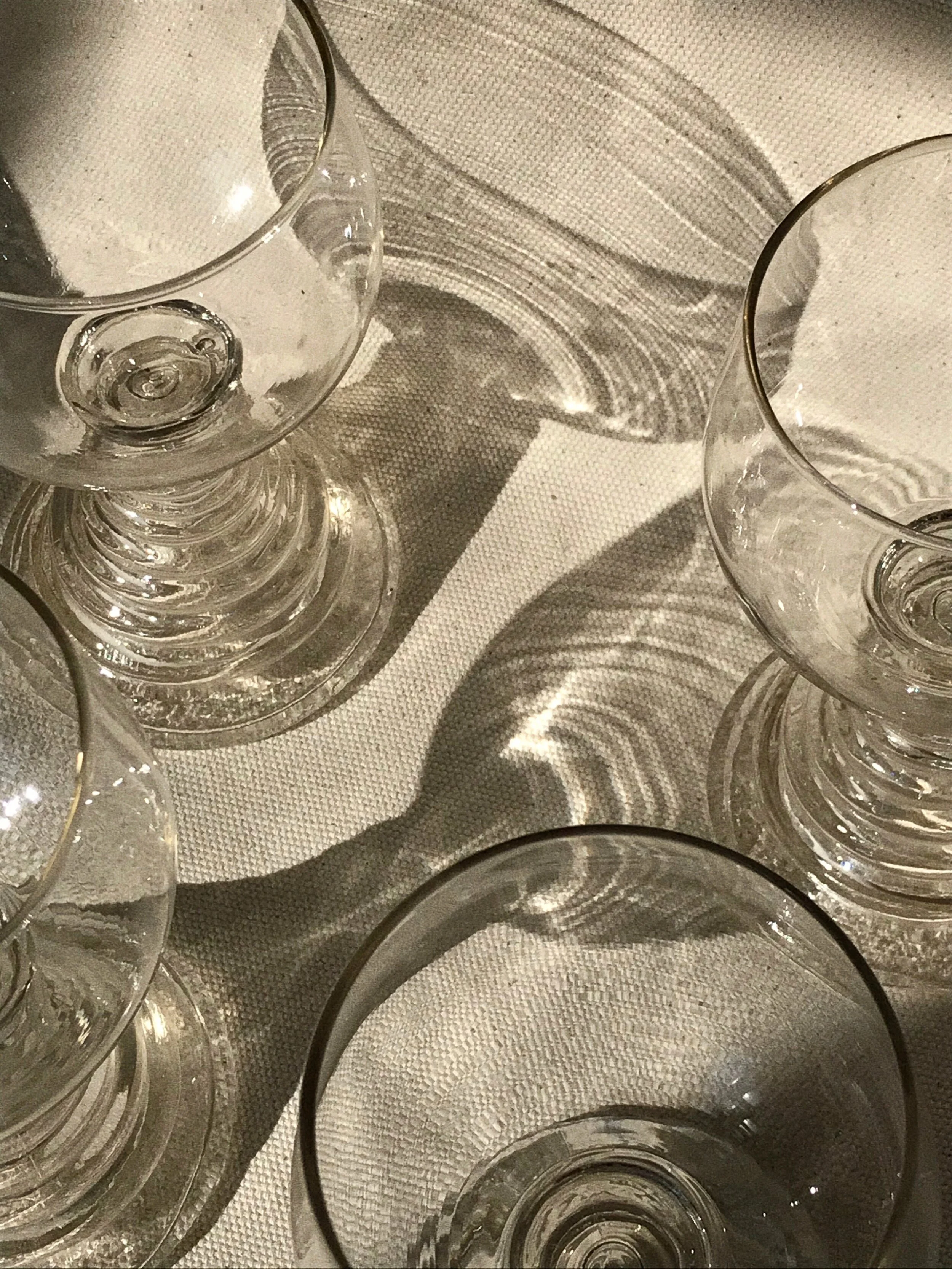 set of 4 swirly glasses