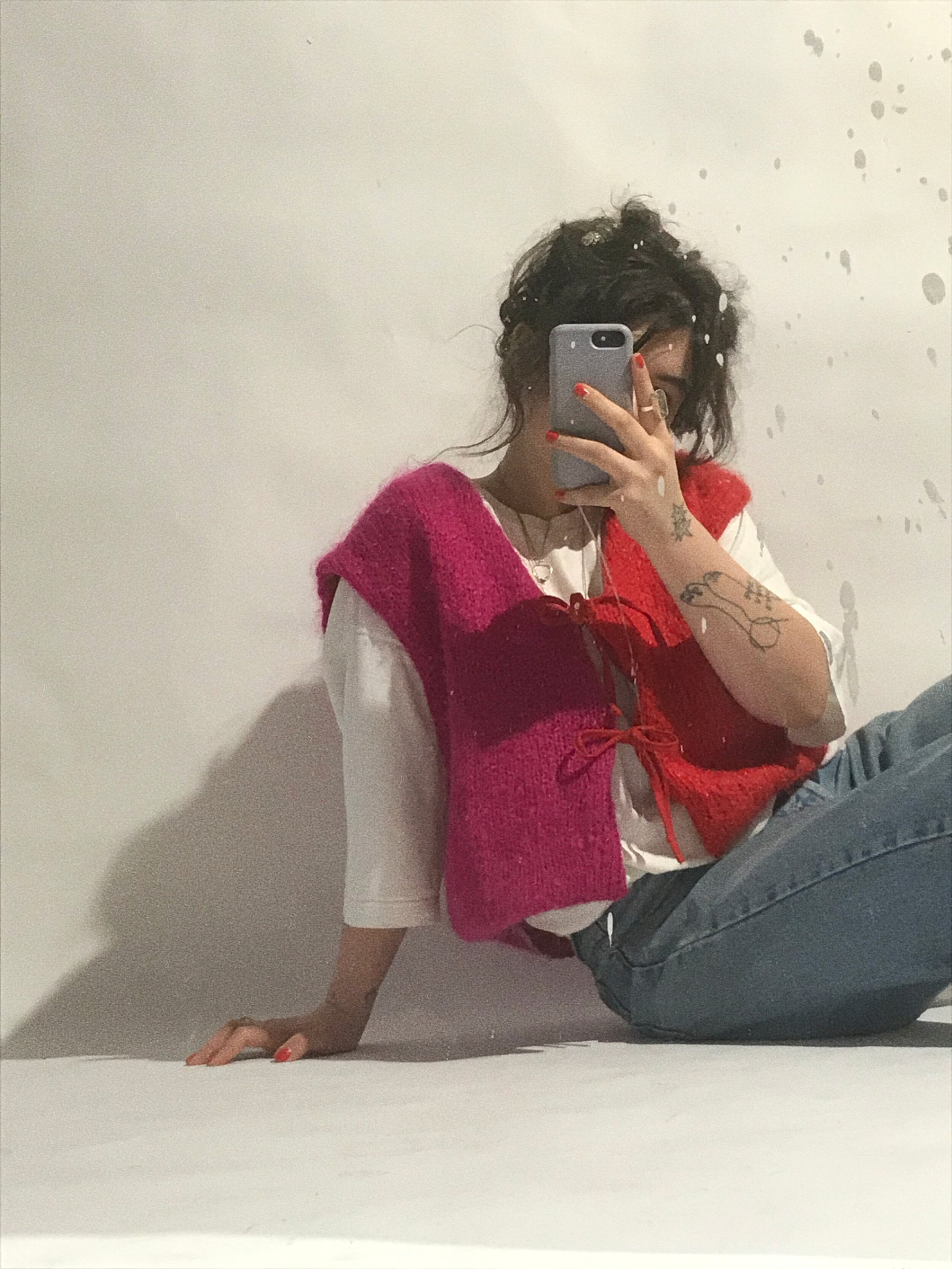 LIN duotone vest / red &amp; pink