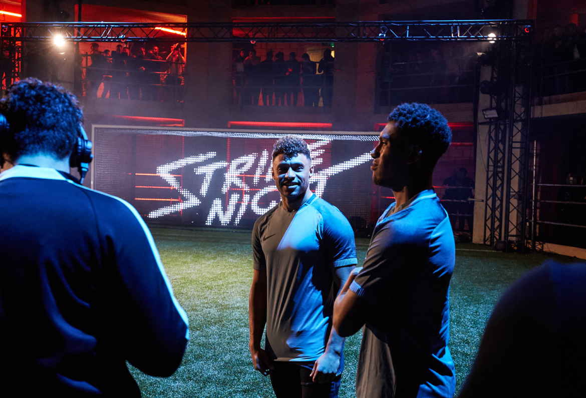 nike_strikenight_ox4.jpg