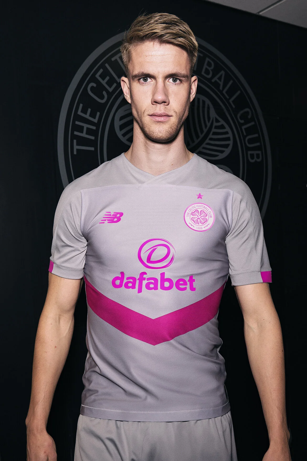 celtic pink and grey kit