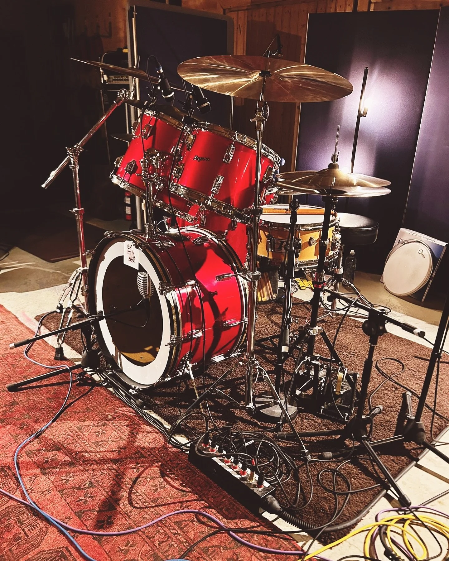 The two drum set-ups from last week&rsquo;s Mandala recording sessions. The Rogers Dynasonic and Cymbal &amp; Gong cymbals for the heavier songs, and the Ludwig Acrolite and Paiste cymbals for the more atmospheric ones. 

@withinmandala // 📷 @willsp