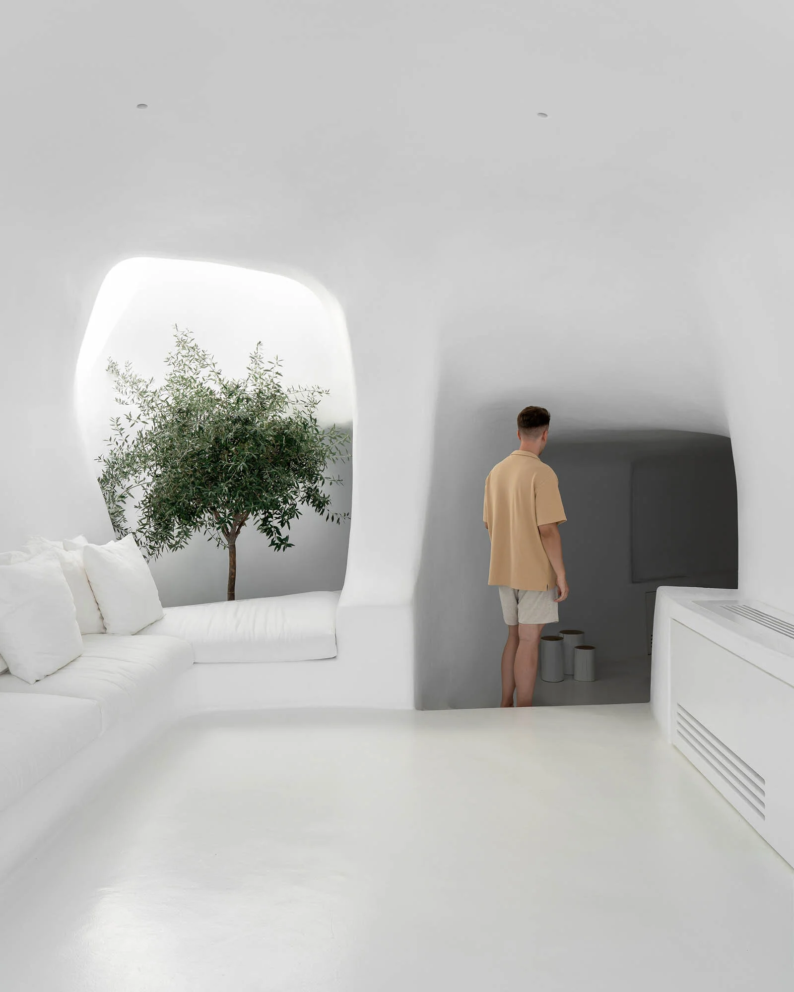 Balancing the Beauty of Architecture and Body With George Kroustallis