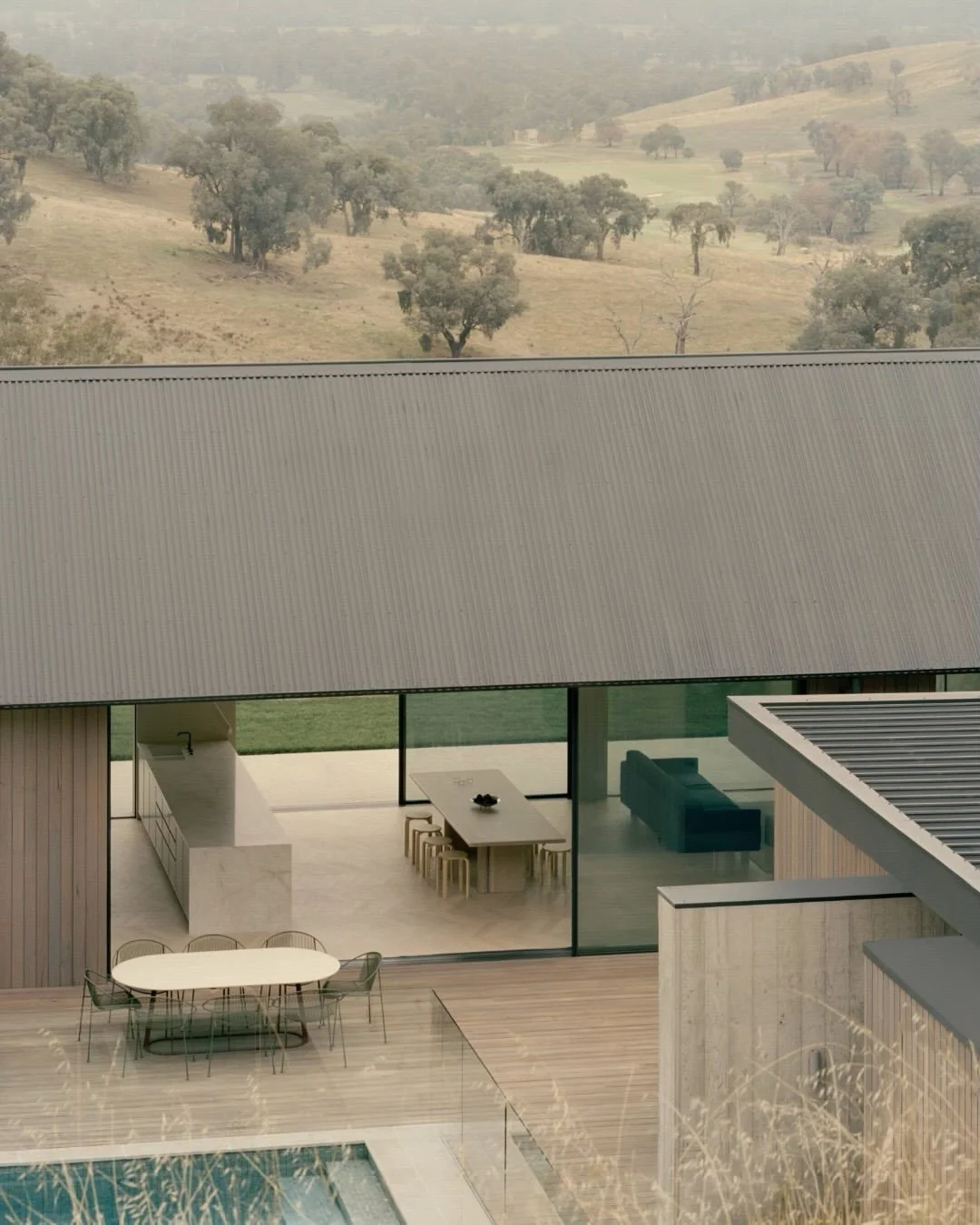 Cathedral House, designed by @jak_architecture.
Located in Victoria, Australia.

Photography by @tashatylee 
Styling by @sylv_iiiiie 

#architecturephotography #architecture #visualpleasuremag