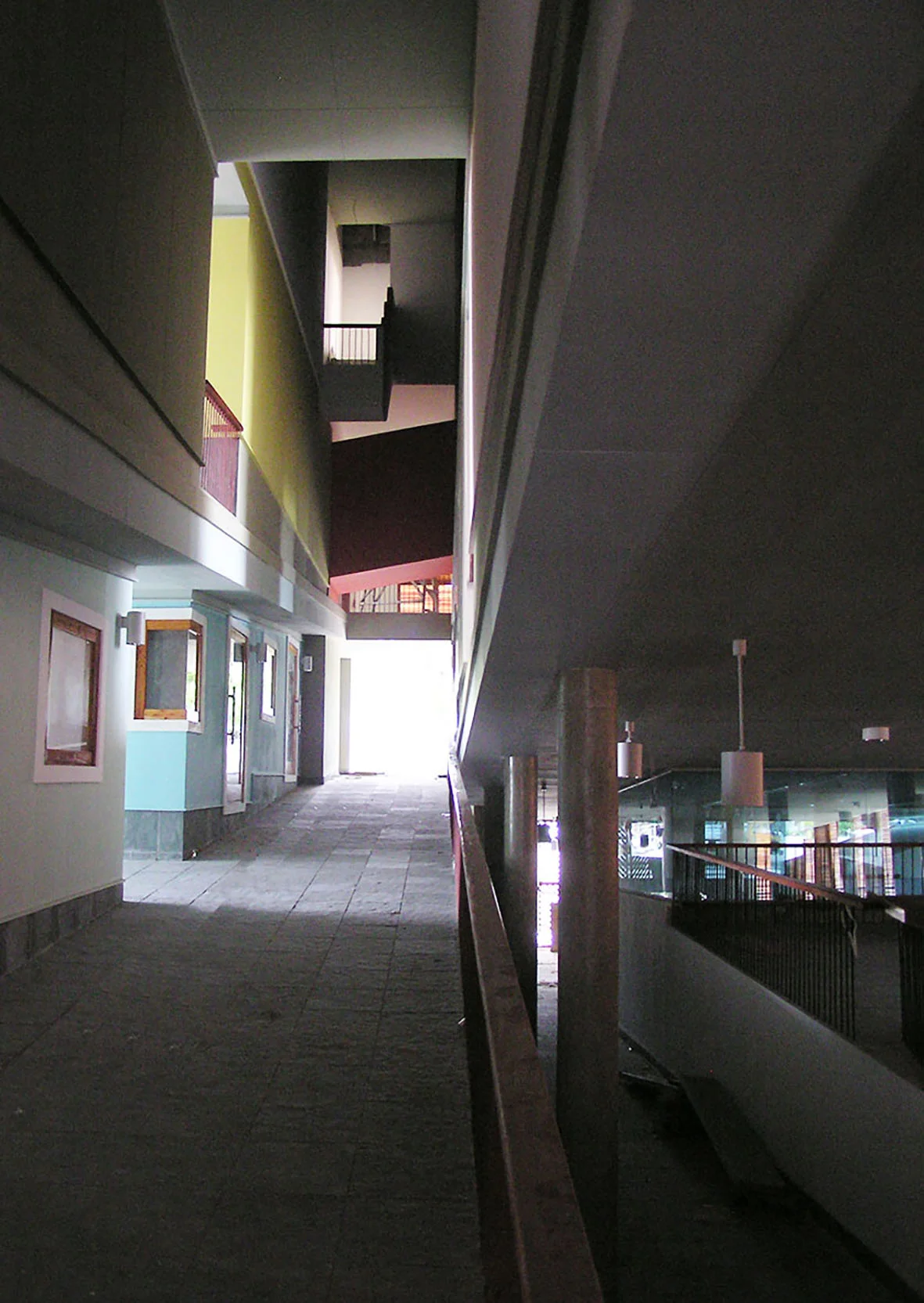 051_Web 06bb.jpg