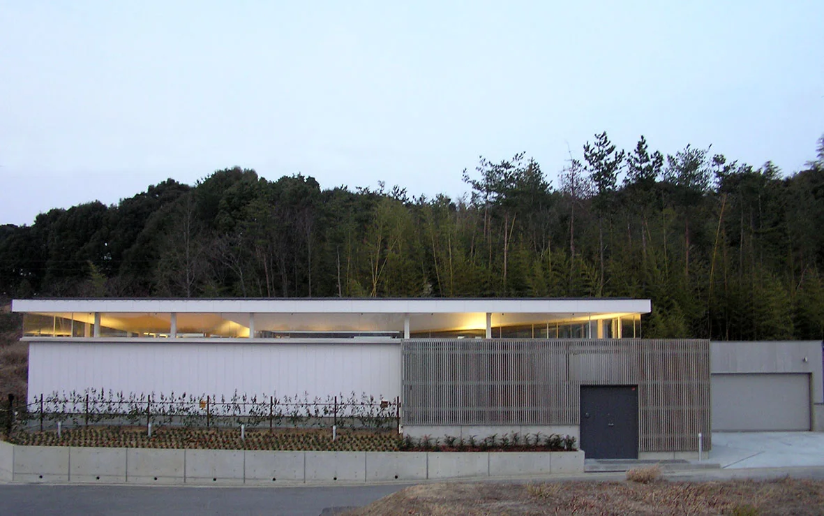 House MCK_web 01 tone.jpg