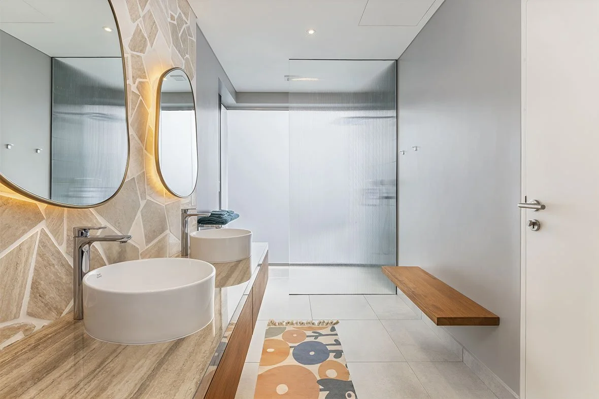 283 _Elaine & Rene _Self Catering Apt 1c.jpg