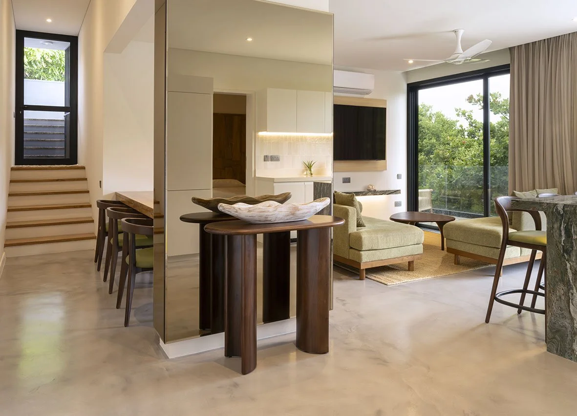 283 _Elaine & Rene _Self Catering Apt 1d.jpg