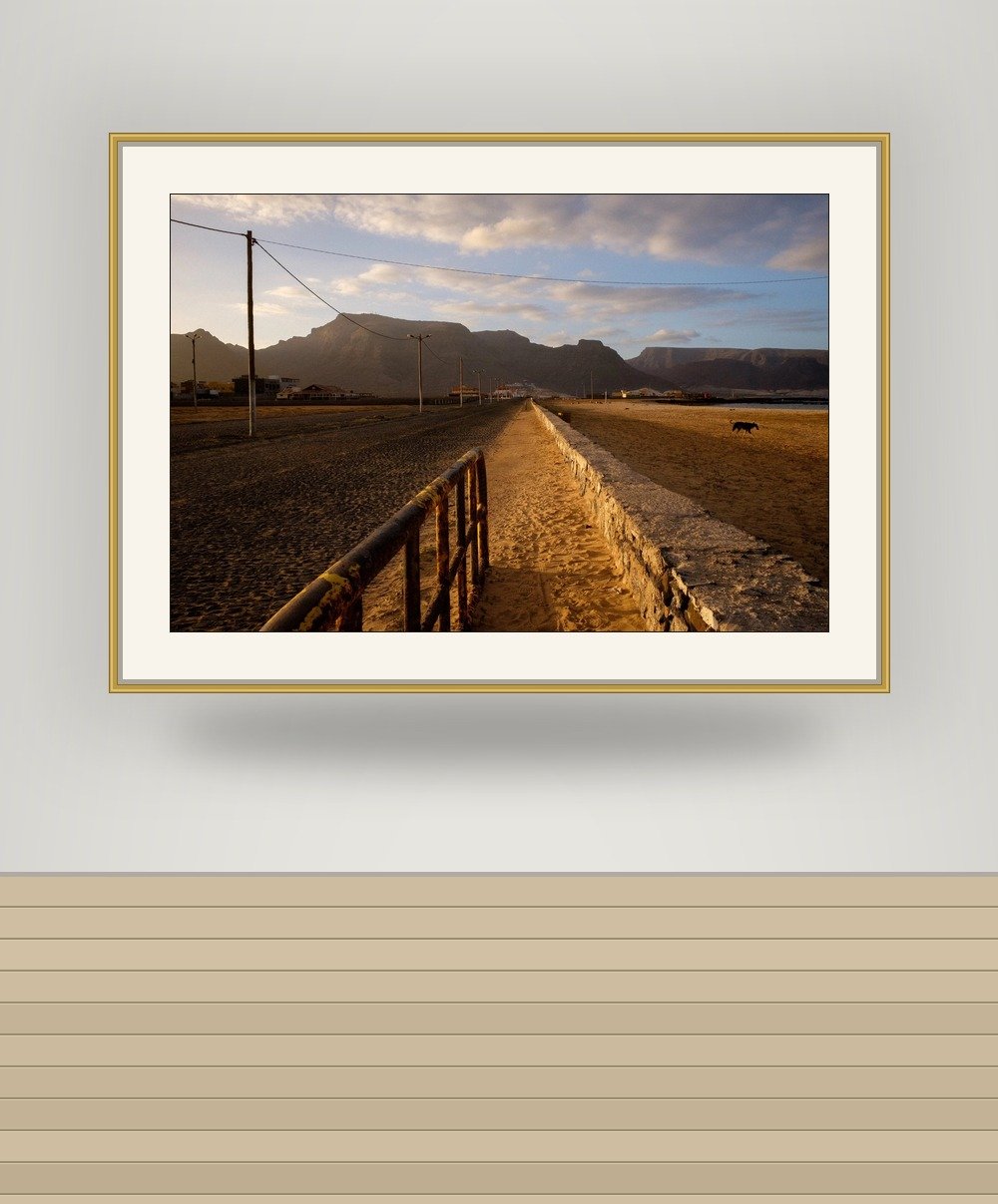 mockup_69edfee03af7d1473e78281a.jpg