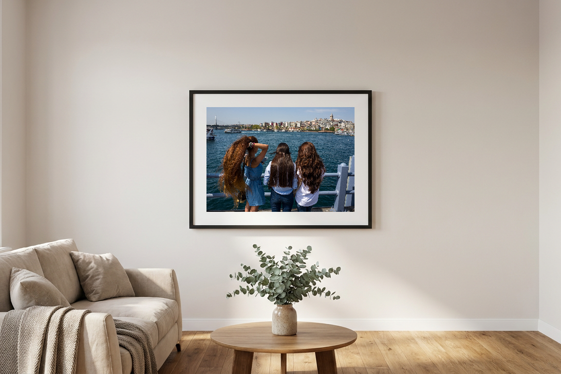 lensible-mockup-b74ff303-c562-486b-b667-82c744ff6e03.png