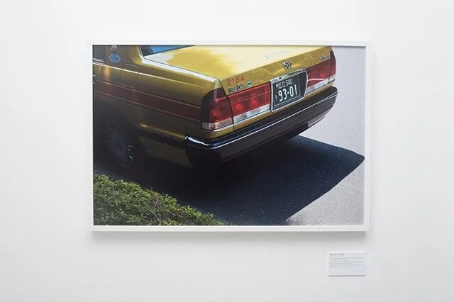 Tokyo Taxi by @robertobadin #insidejapan_project #insidejapan #japan #taxi #car #exhibition #robertobadin #fineart #photography