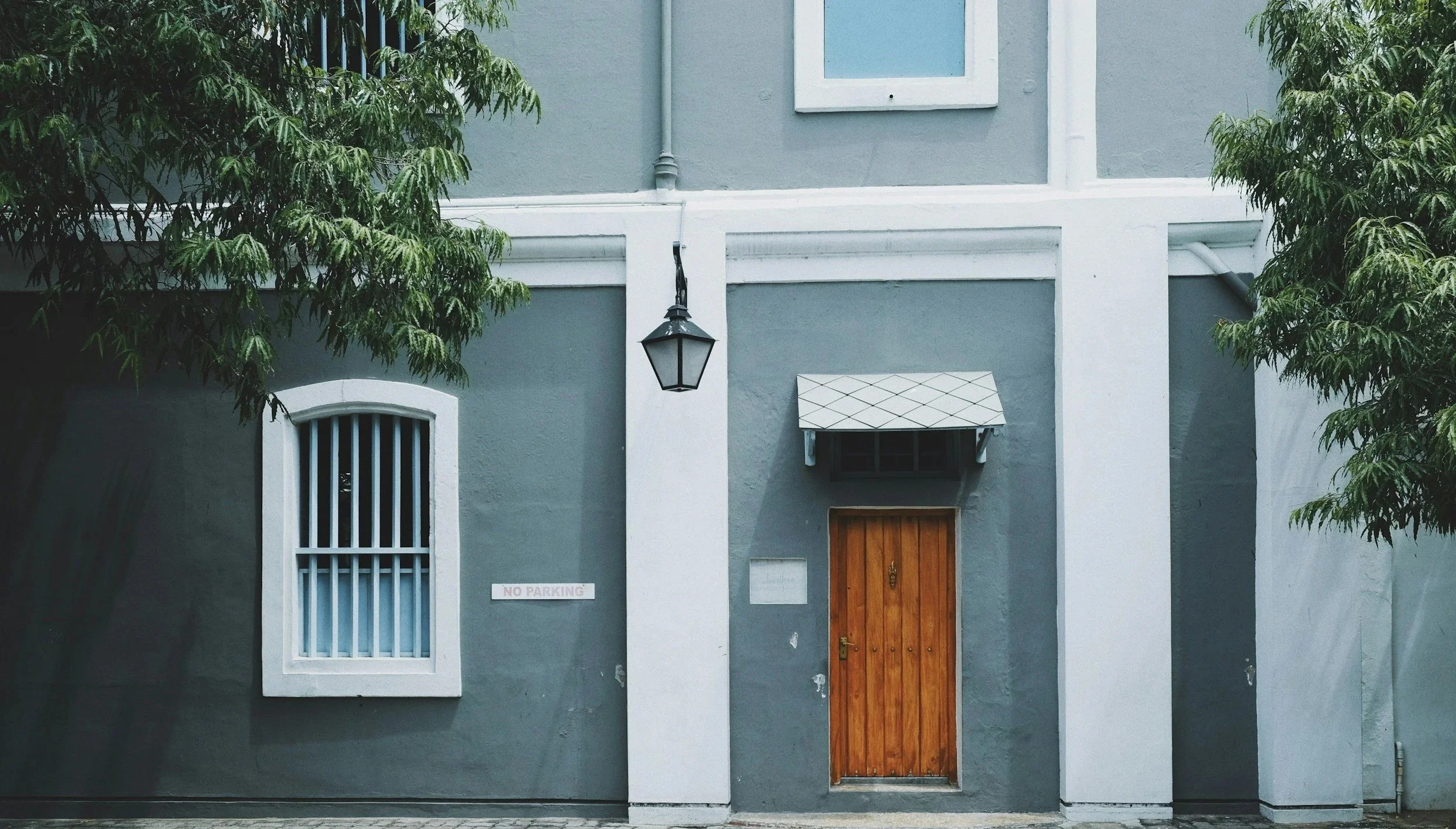 unsplash-image-HjzL2rJyGW4.jpg