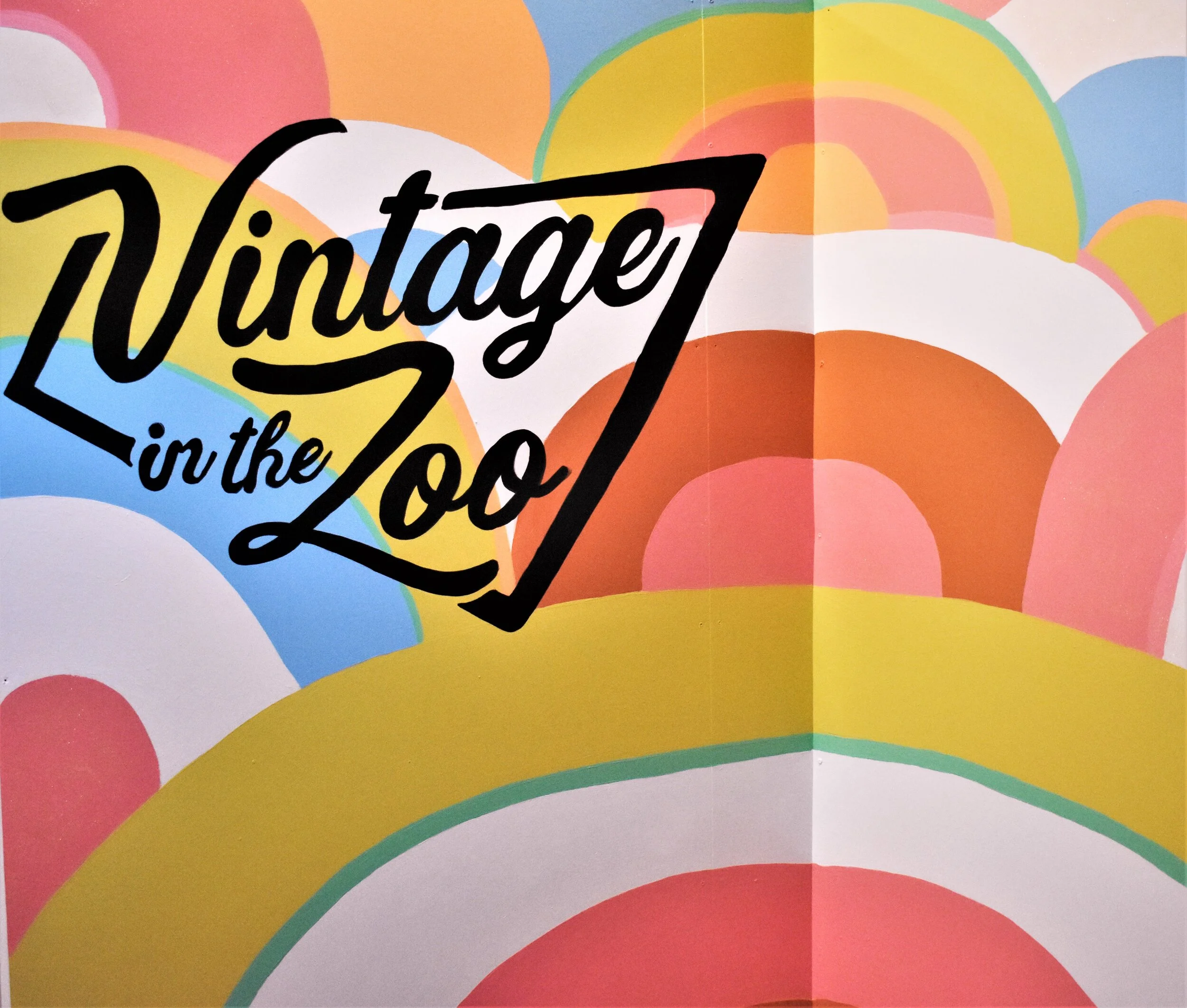 Vintage in the Zoo Holiday Pop-Up 2019