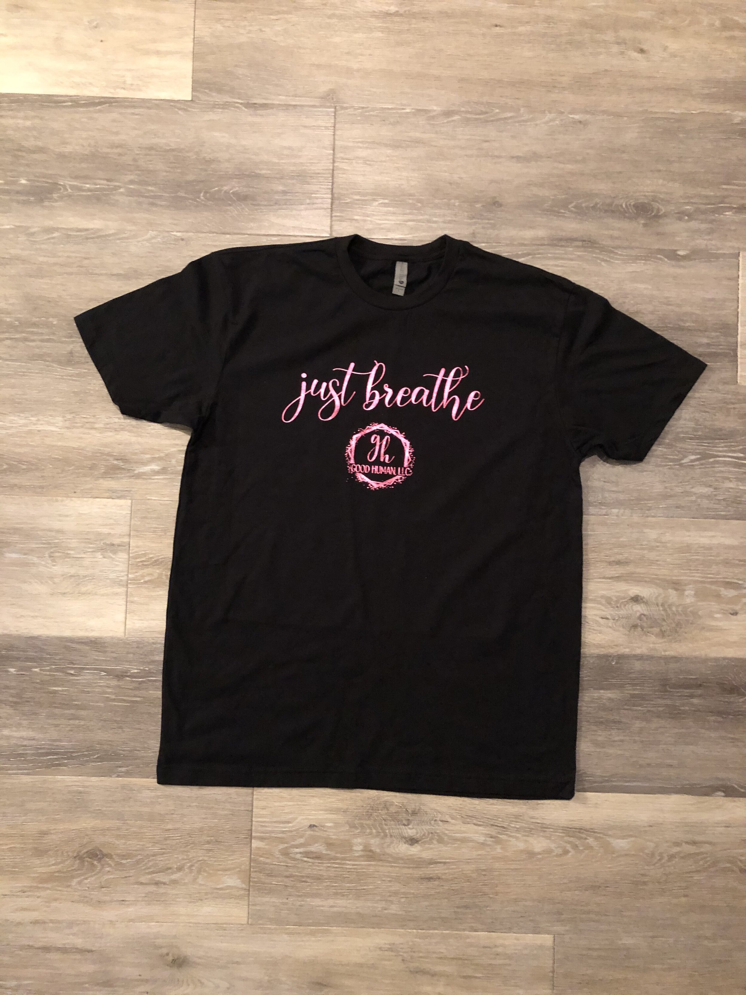 good human 'just breathe' t-shirt (2XL-4XL)