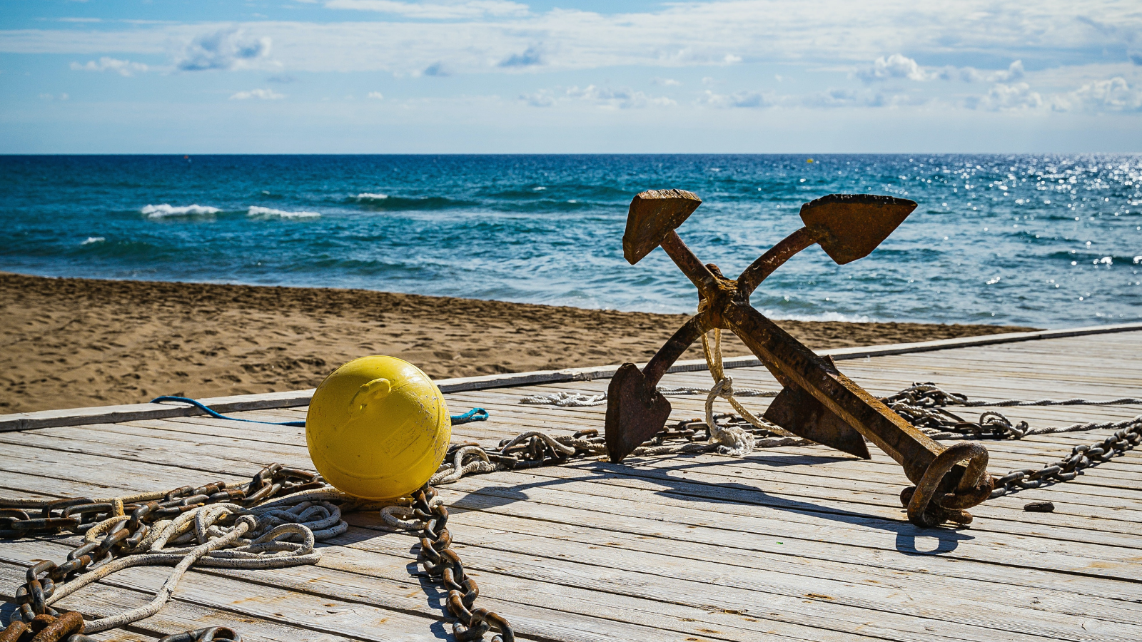 How to Lead Your Team Through Choppy Waters to Stay Afloat While Navigating Change