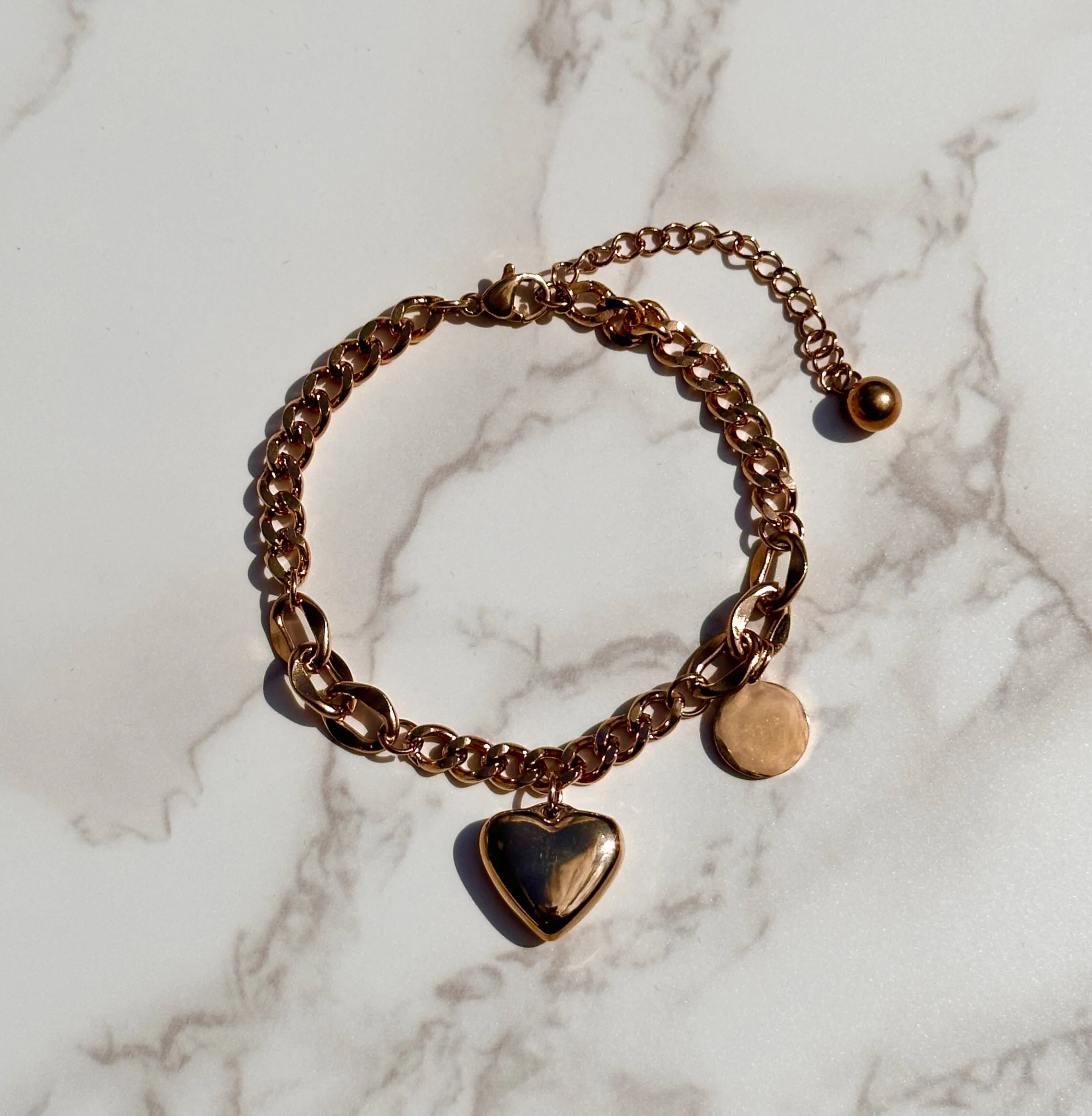 5AAA69A6-37A7-485F-8987-8757380DE504