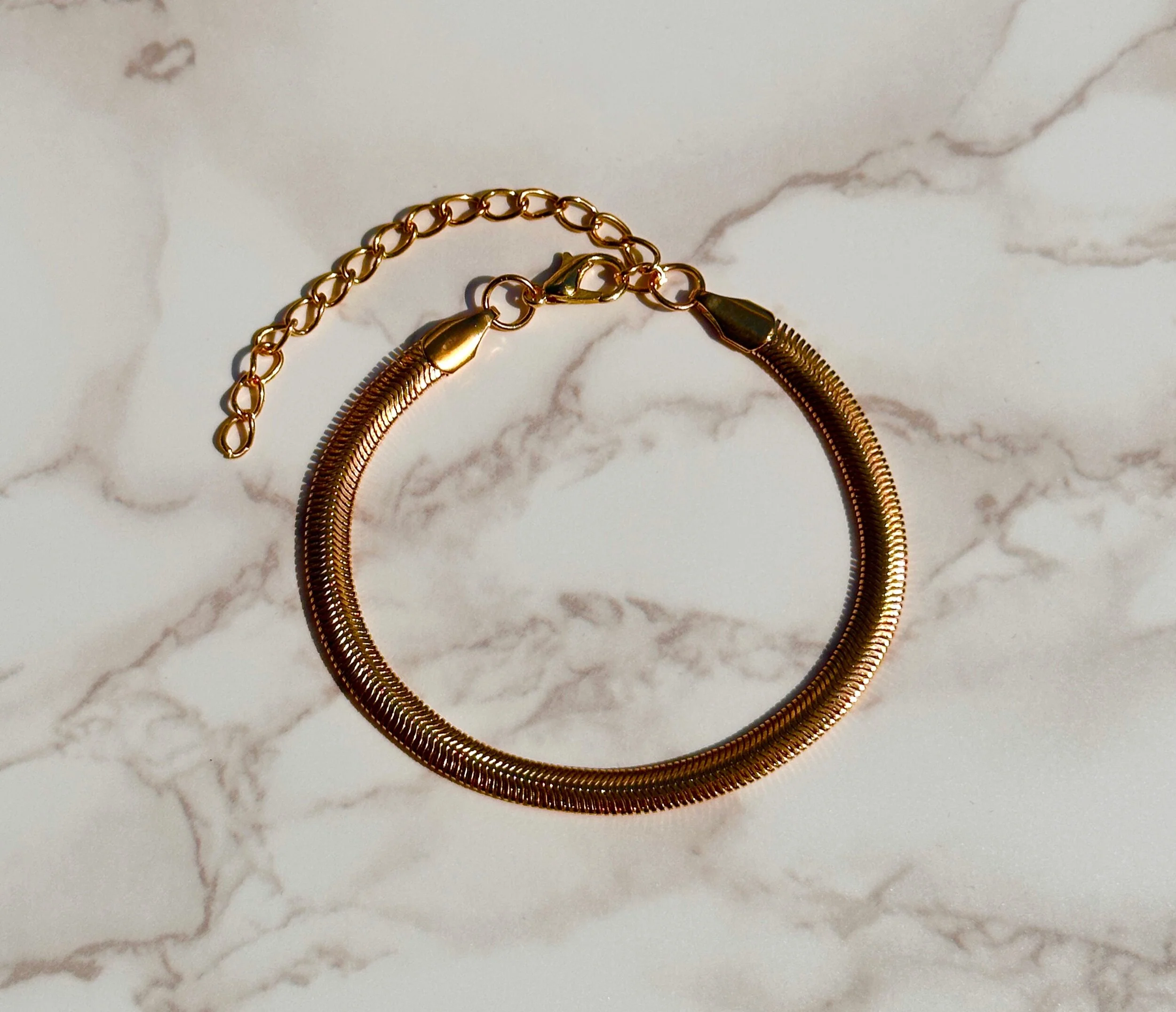 01FEEEC9-AA50-483B-B6C9-A87B45CC9AF2