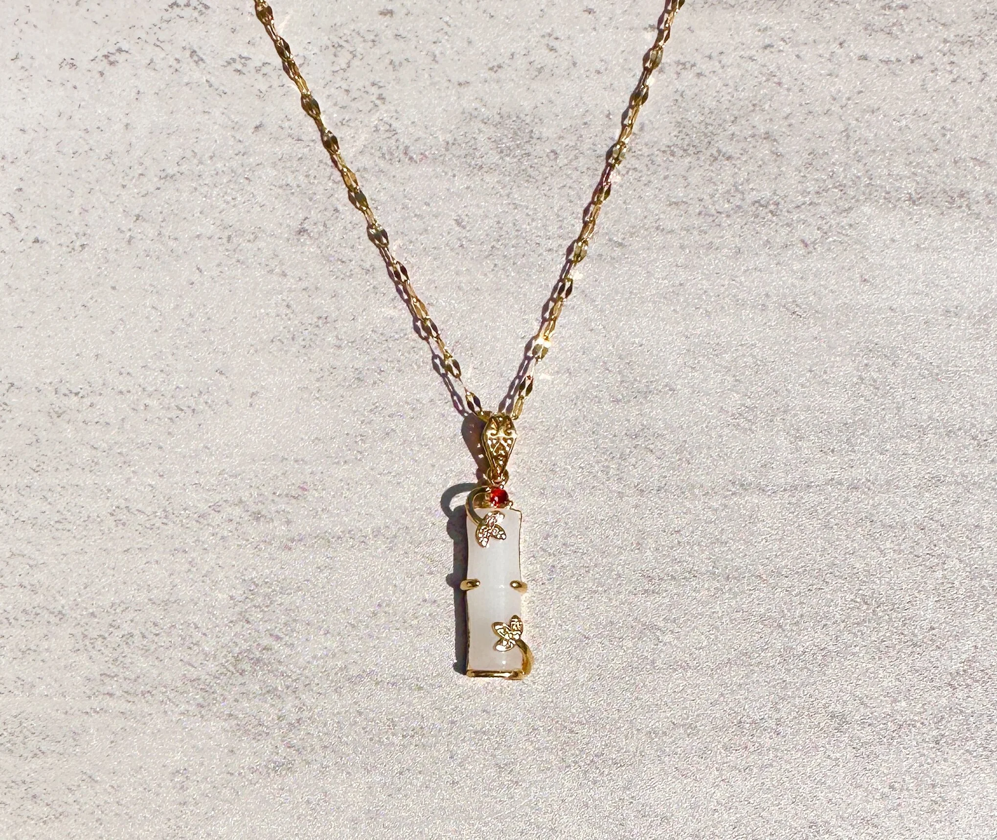 17B27CF5-B2F4-4E2E-88B3-1981AE550E58