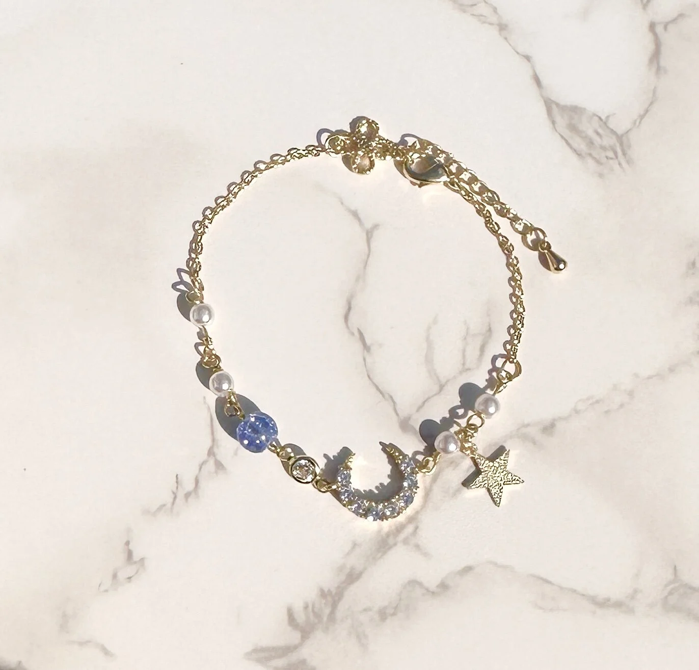 CA519E93-50A7-451E-8F32-5411783DFB7F