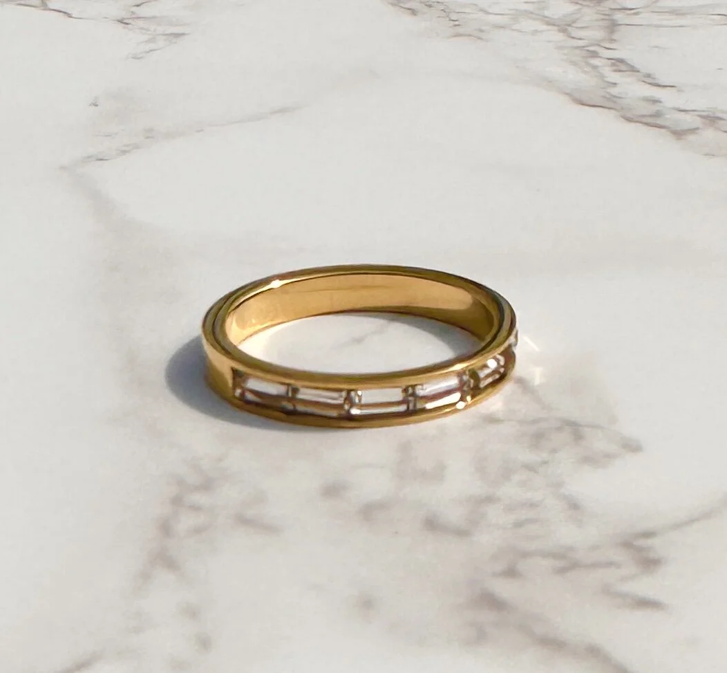 184ECF08-3436-4A0E-A184-172245E84373