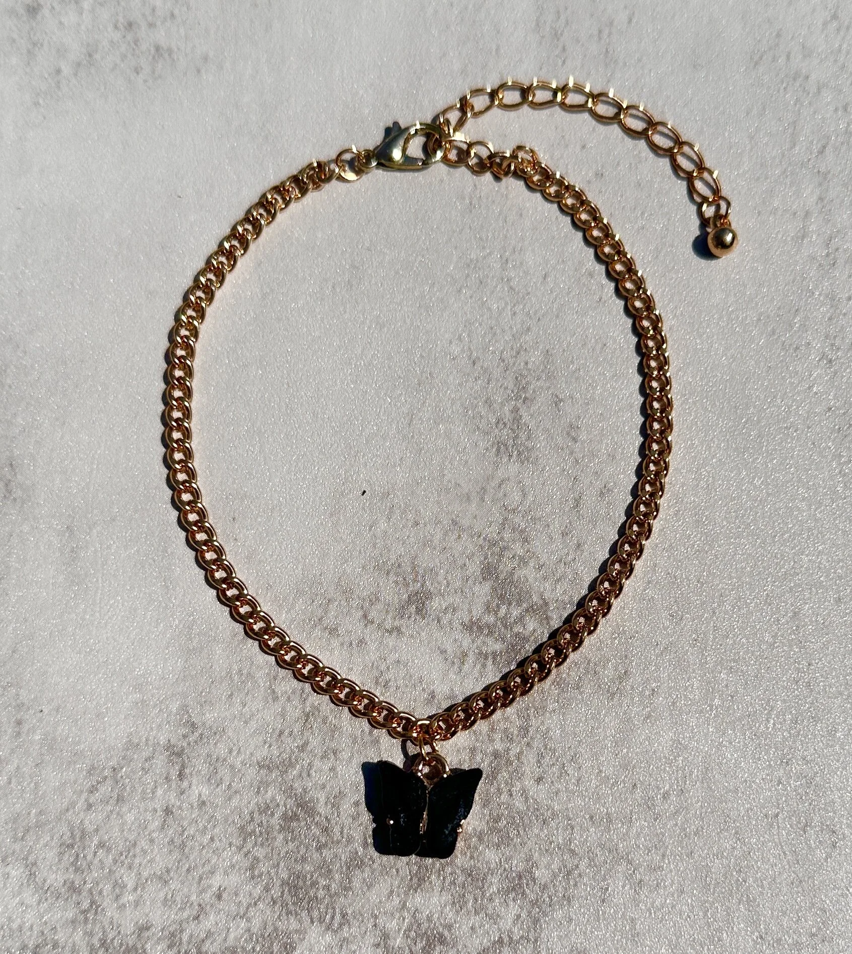 81678209-64EA-477F-AECB-7427D85CC9A1