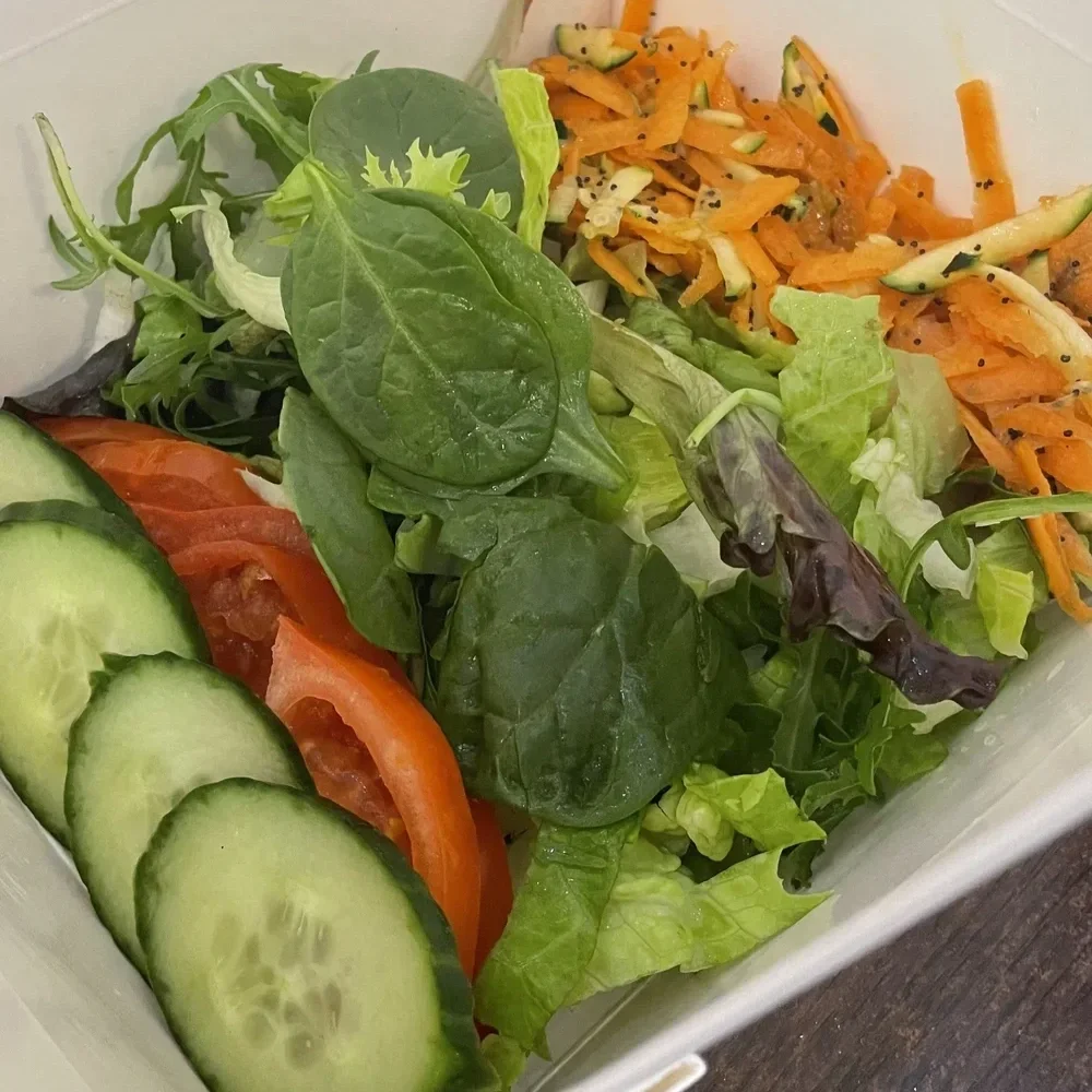 Mixed salad box