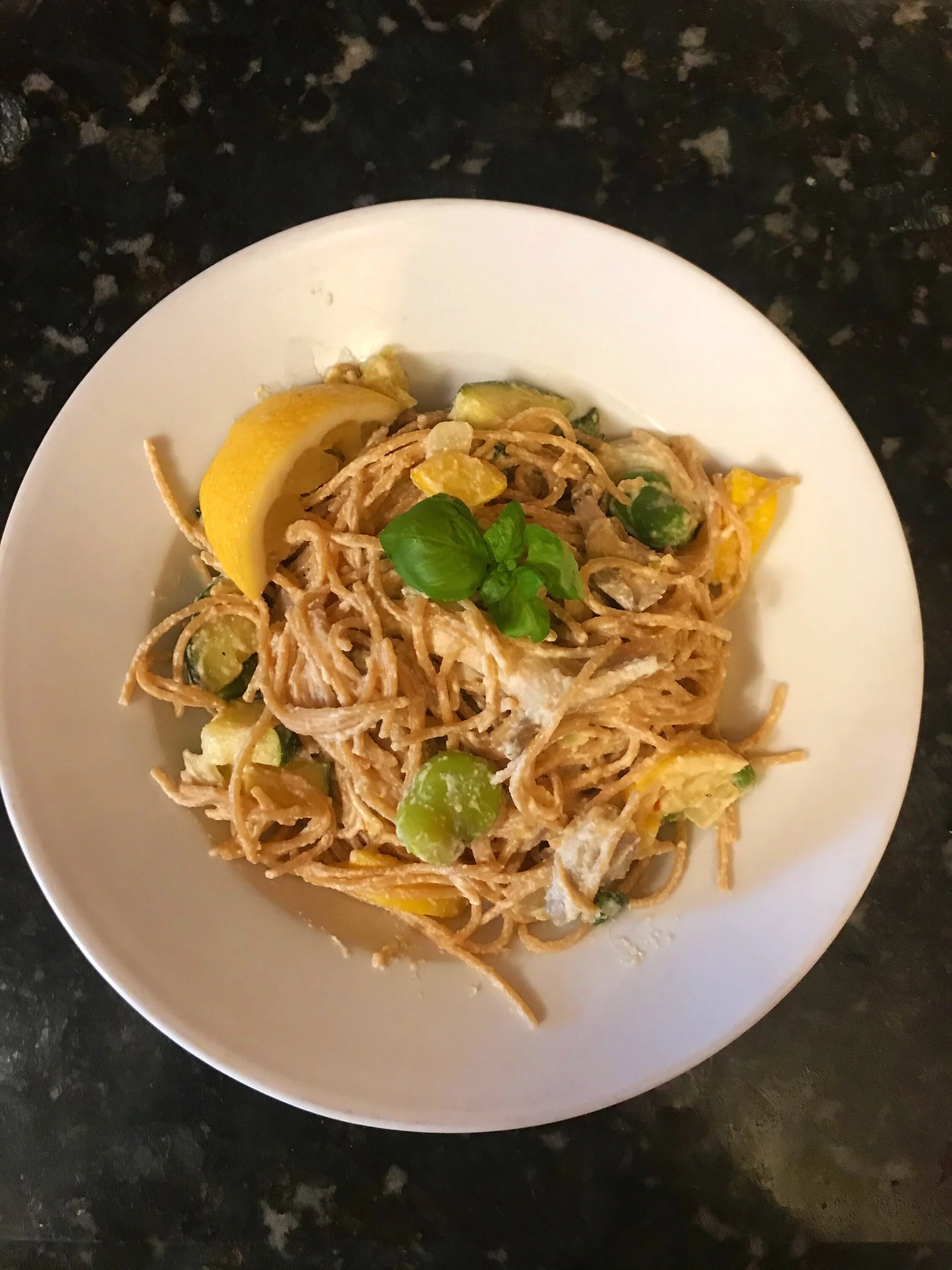 Lemon &amp; Garlic Vegan Pasta Alfredo