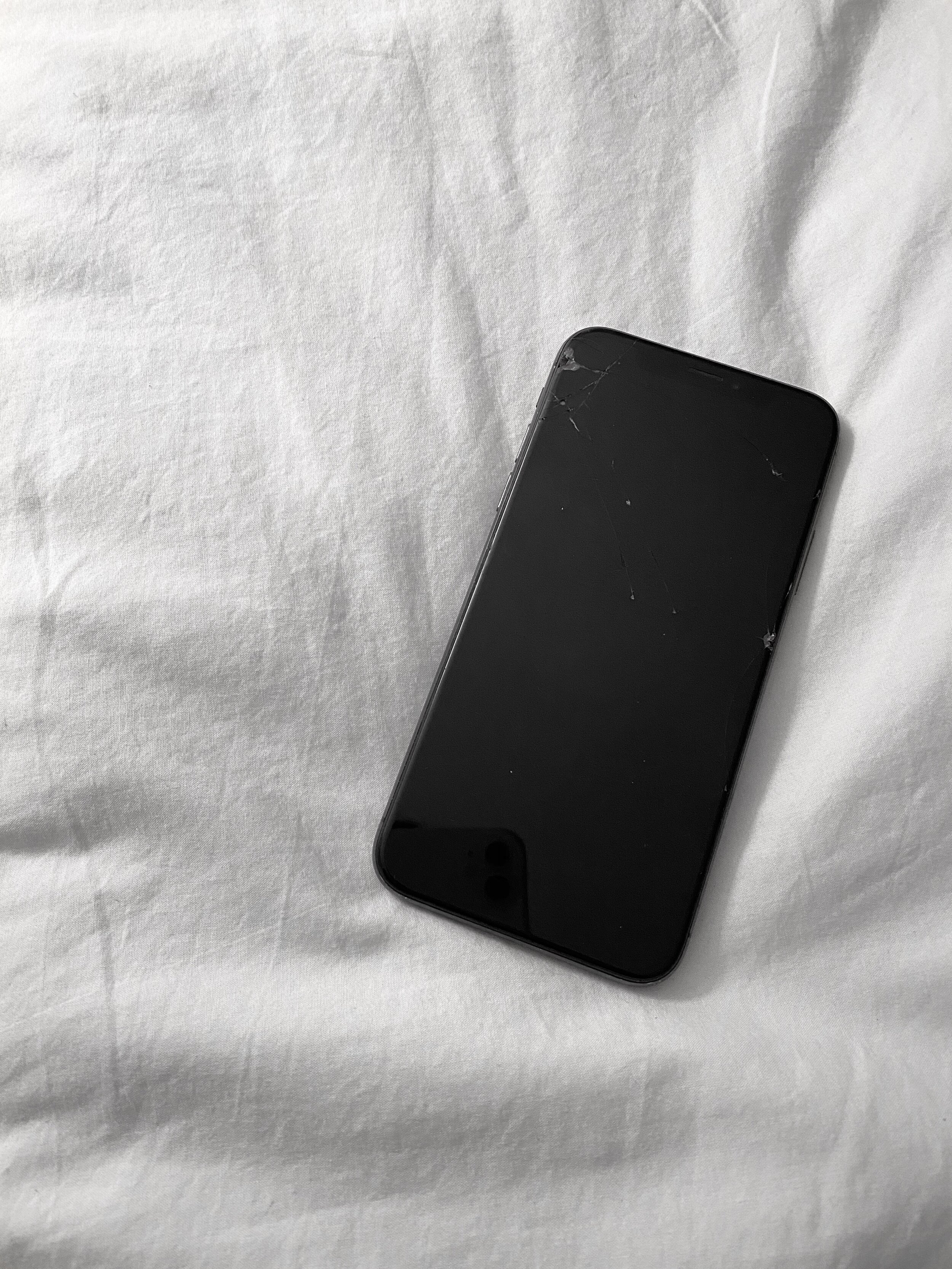 Joe's Journal | Financial Independence | Do I buy the new phone?