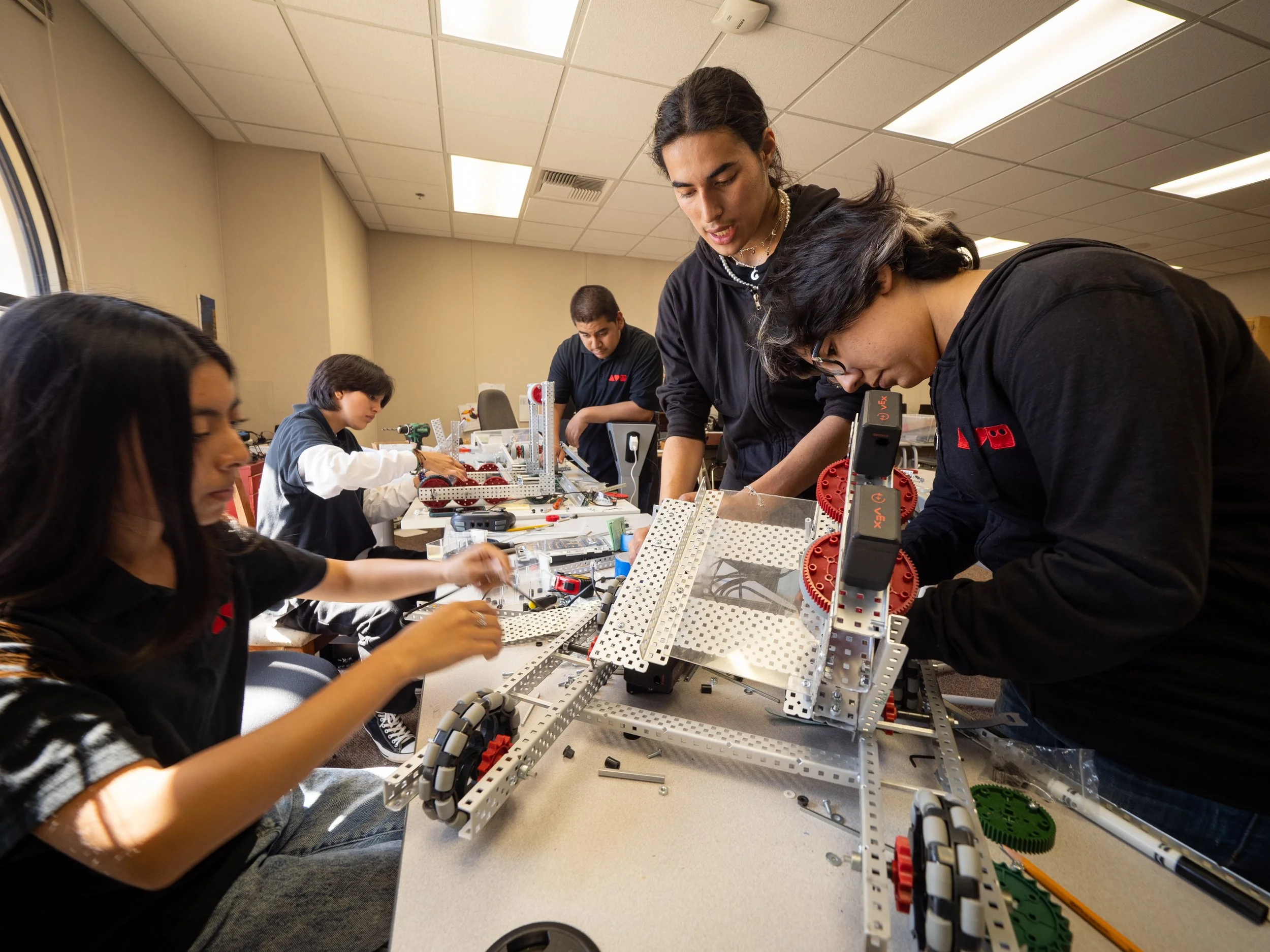 Chumash Foundation Donates $60K to Five County Schools with Technology Needs