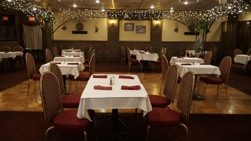 Polish Nook, polish in Niagara Falls, photo 7 of 8