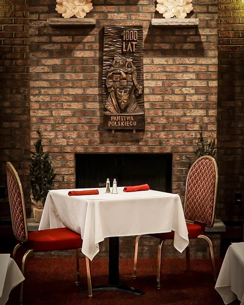 Polish Nook, polish in Niagara Falls, photo 4 of 8