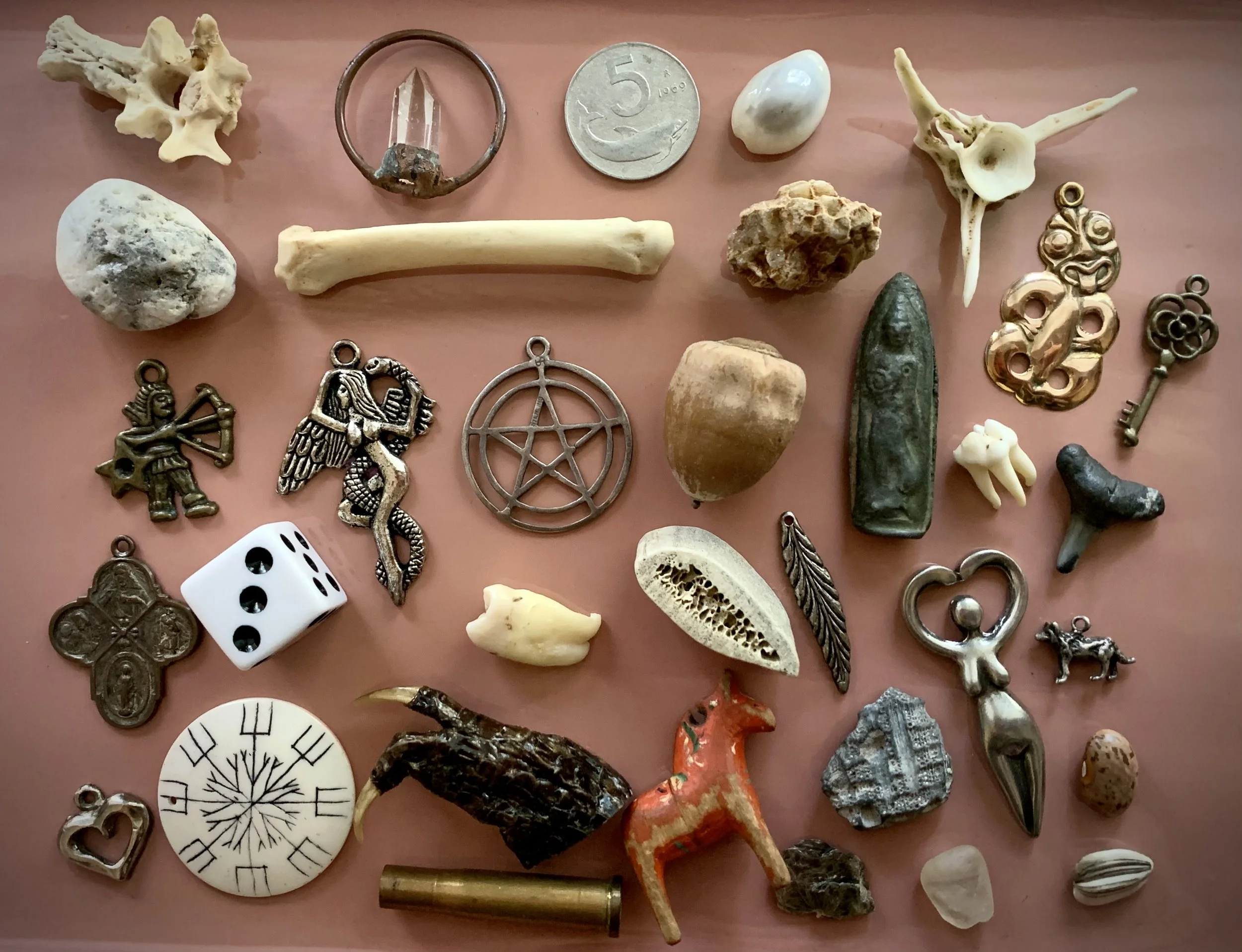 Kiki's Bone & Trinket Kit Unlabeled.jpeg