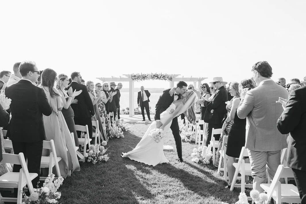 Summer days in Newport are just magical

Venue @oceancliffnewport 
Wedding Coordinator @sundaysocialevents 
Photography @inourimagephotos 
Videography @inourimagephotos 
Content @contentbyjm 
Florals @whitebirchfloral 
Hair @mybighairday 
Makeup @hal