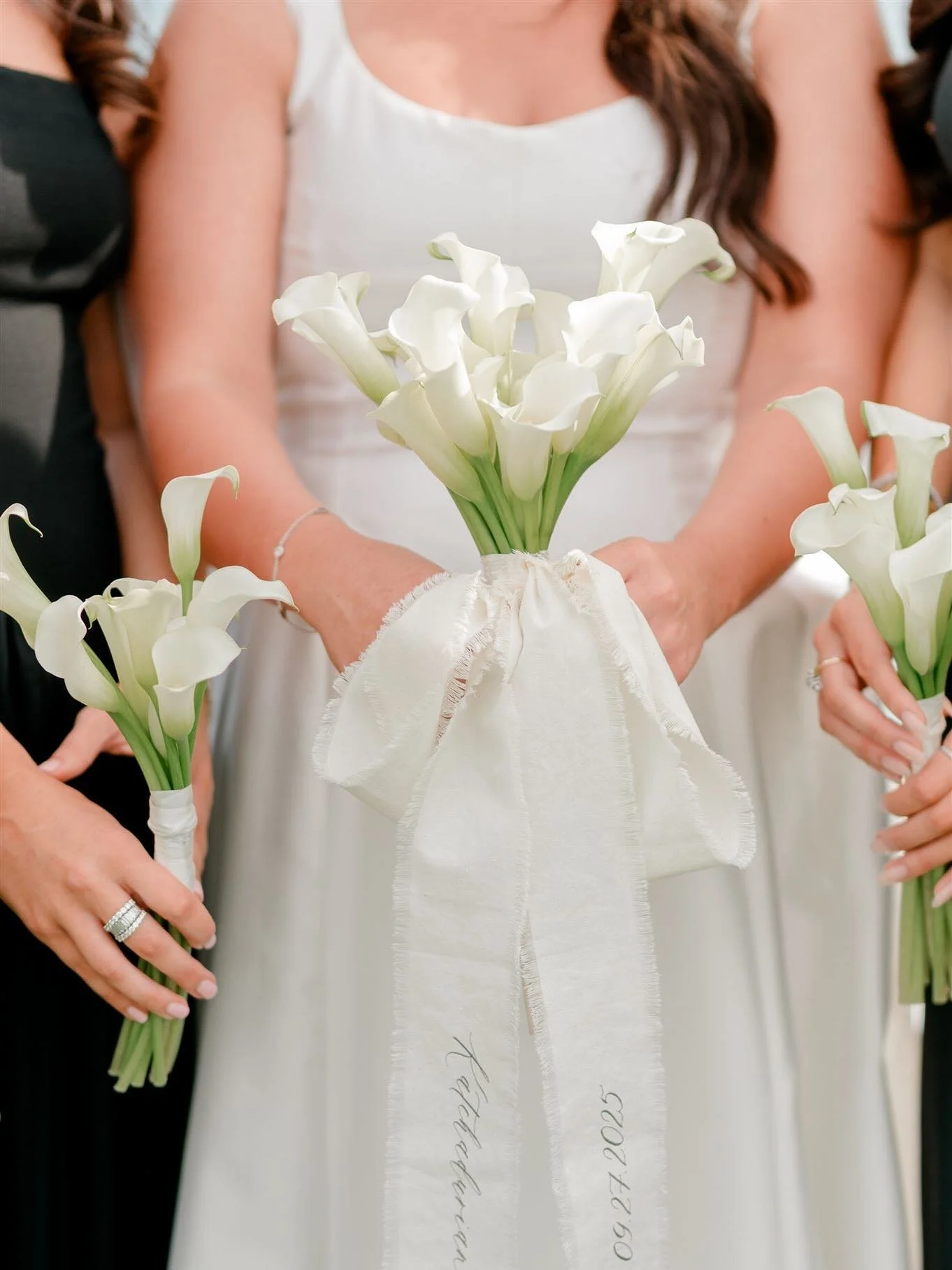Take us back to this day, this set up, this couple, and this vendor team. 

Venue @dunesclubri 
Florals @whitebirchfloral 
Photography @klphotography.co 
Videographer @casadoevents.photoandvideo 
Hair @blinkedtobeauty 
Makeup @melissabarramakeup 
Sta