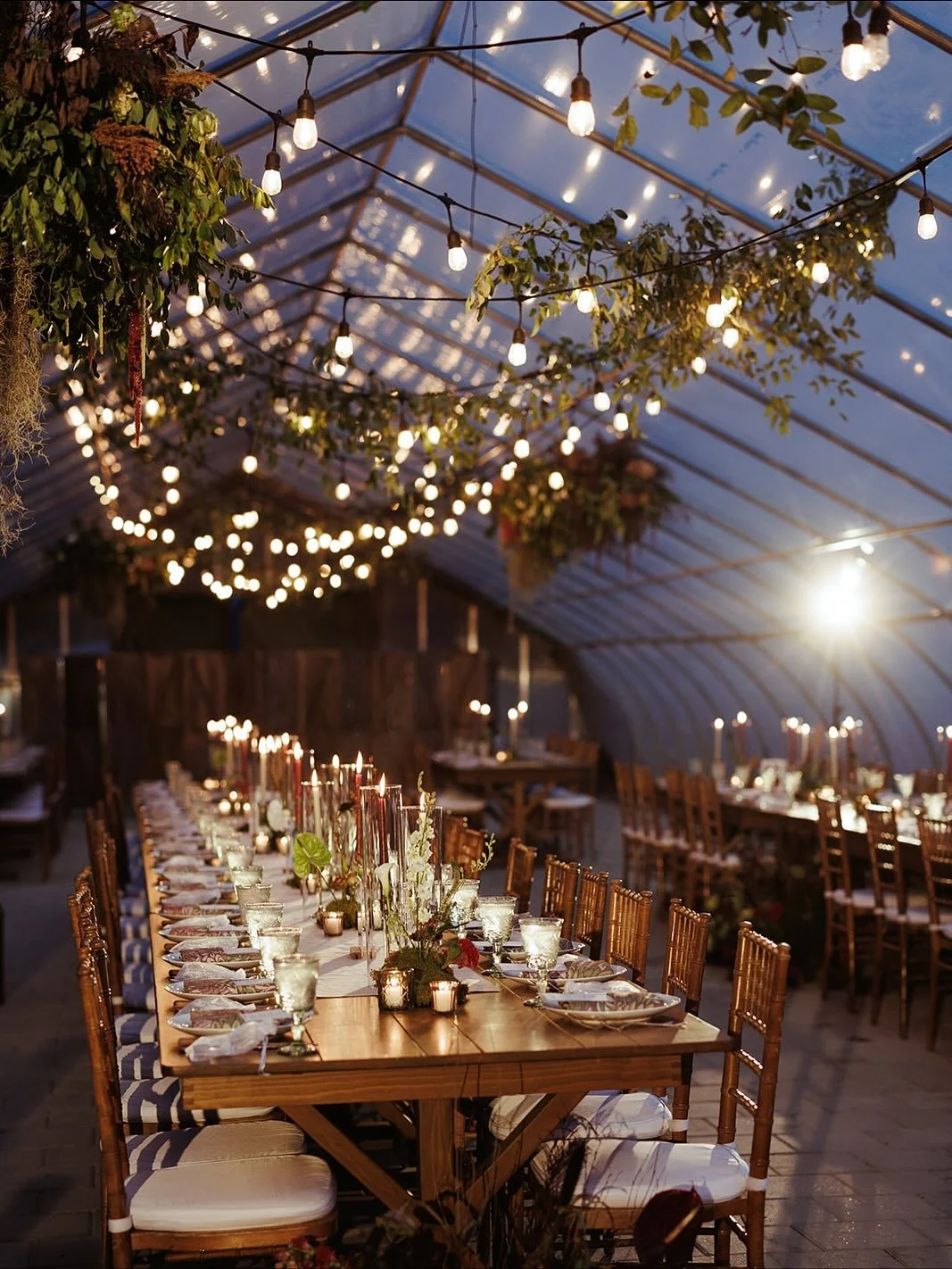 Some wedding aesthetics are just pure fun as flower enthusiasts and it&rsquo;s even better when all the details come together like magic.

Photography: @lensymichelle
Videography: @saltandpinefilms
Planning: @maverickchicevents
Co-lead Photographer: 