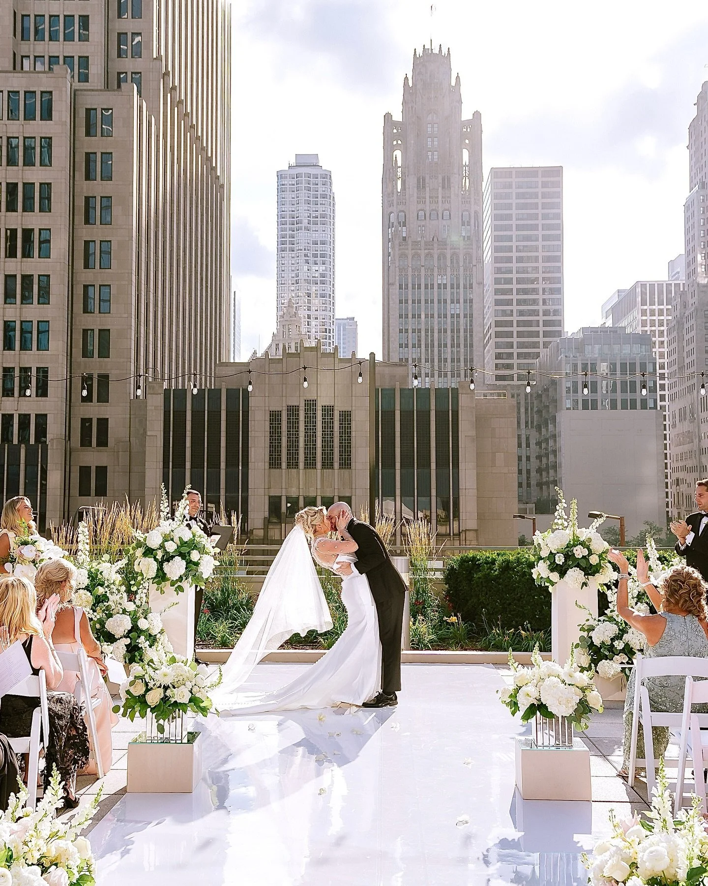 Spectacular day at one of my favorite places with Jaclyn and Chris! 

Phenomenal team:
Bride @jaclynpierro 
Groom @chrispierro3 

Planner @frankeventdesign 
Hotel @loewschicagohotel 
Event Decor @eleganteventlighting 
Lighting @encoreeventsrentals 
D