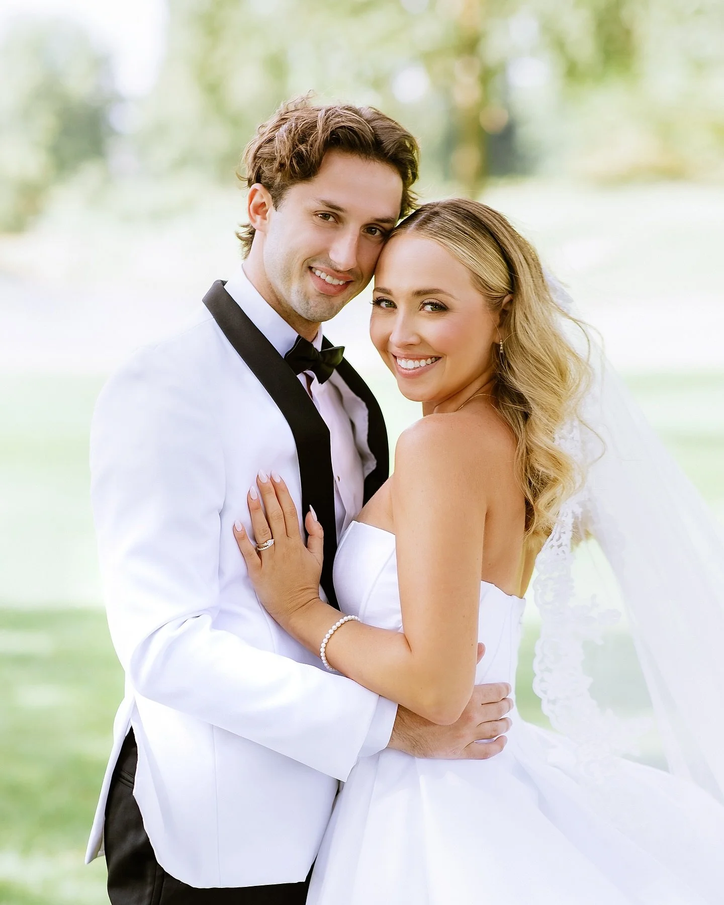HUSBAND AND WIFE!!! Jess and Noah finally tied the knot! ☀️🤍 we love them SO MUCH ☀️ 

Bride @jessdichiara
Venue @edgewoodvalley
Decor @atmosphereeventsgroup 
Band @maggiespeaksband 
Video @acosta_cinema 
Photo @karliedru_photographer 
Hair MakeUp @