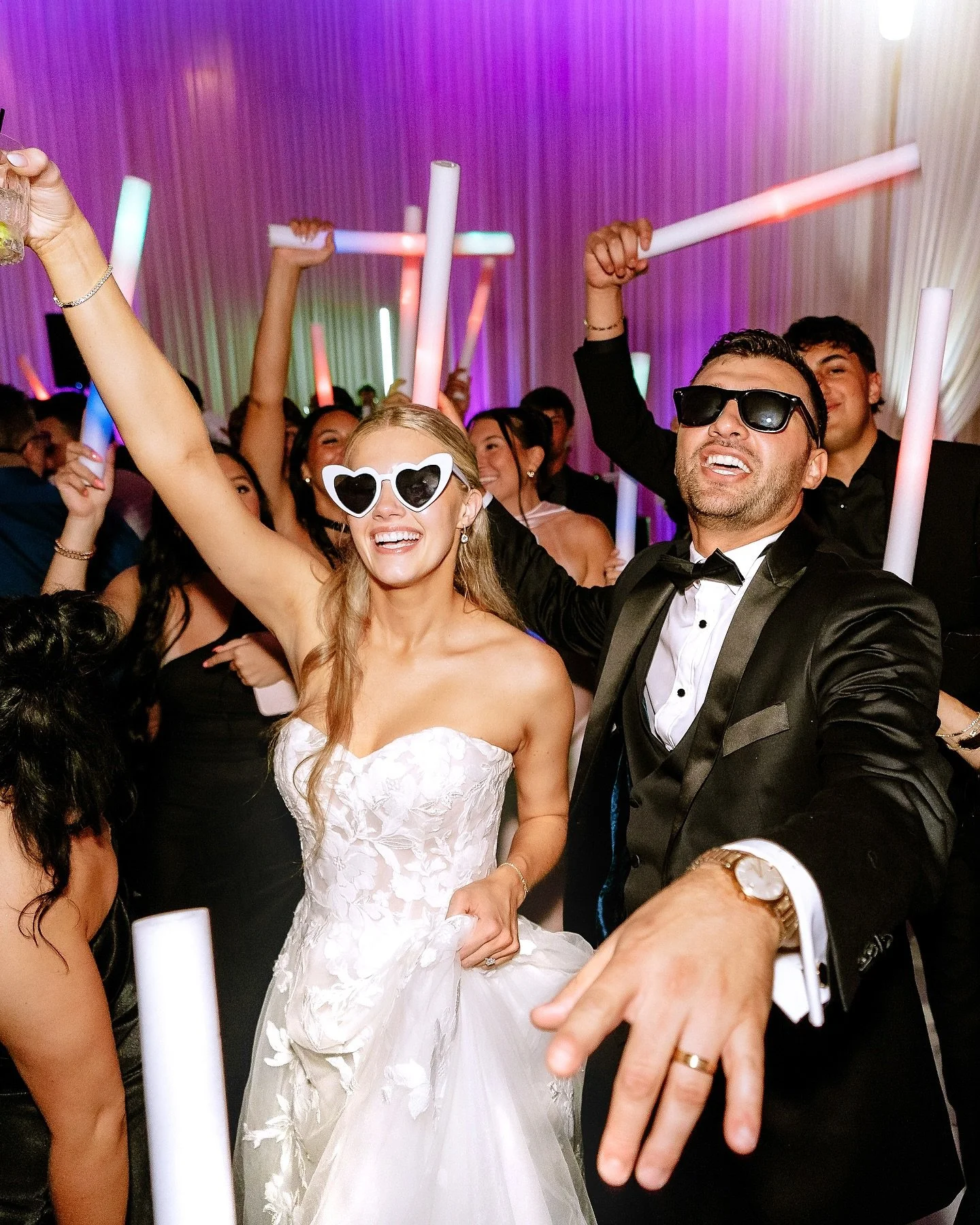 If this is your vibe! Forever grateful H&amp;P invited us to their celebration! Meeting their family and friends was soooo soul filling! ☀️🤍

Venue @meridianbanquets 
Video @oakhouseweddingfilms 
DJ @luxeproevents 
Bridal Gown and Veil @maggiesotter