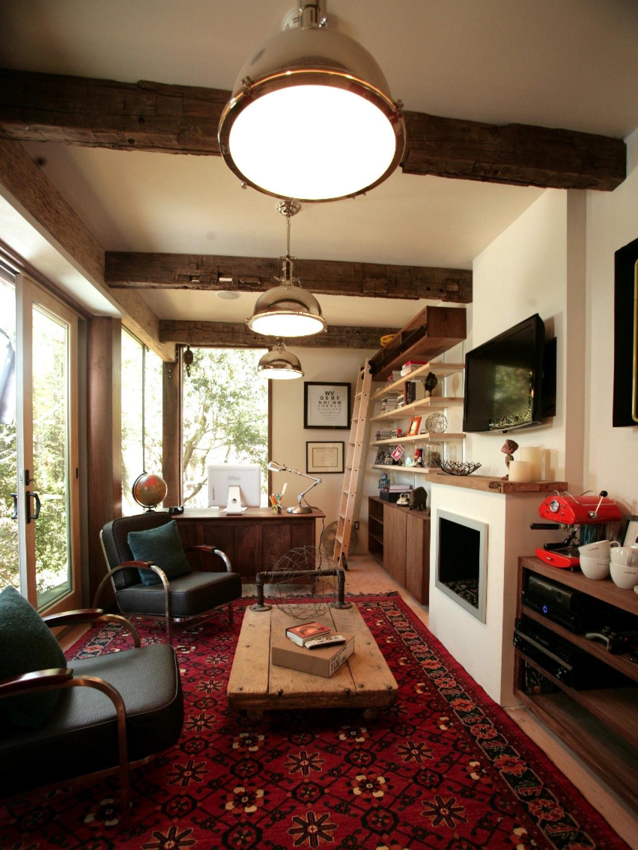 Rainn Wilson california office man caves 5.jpg