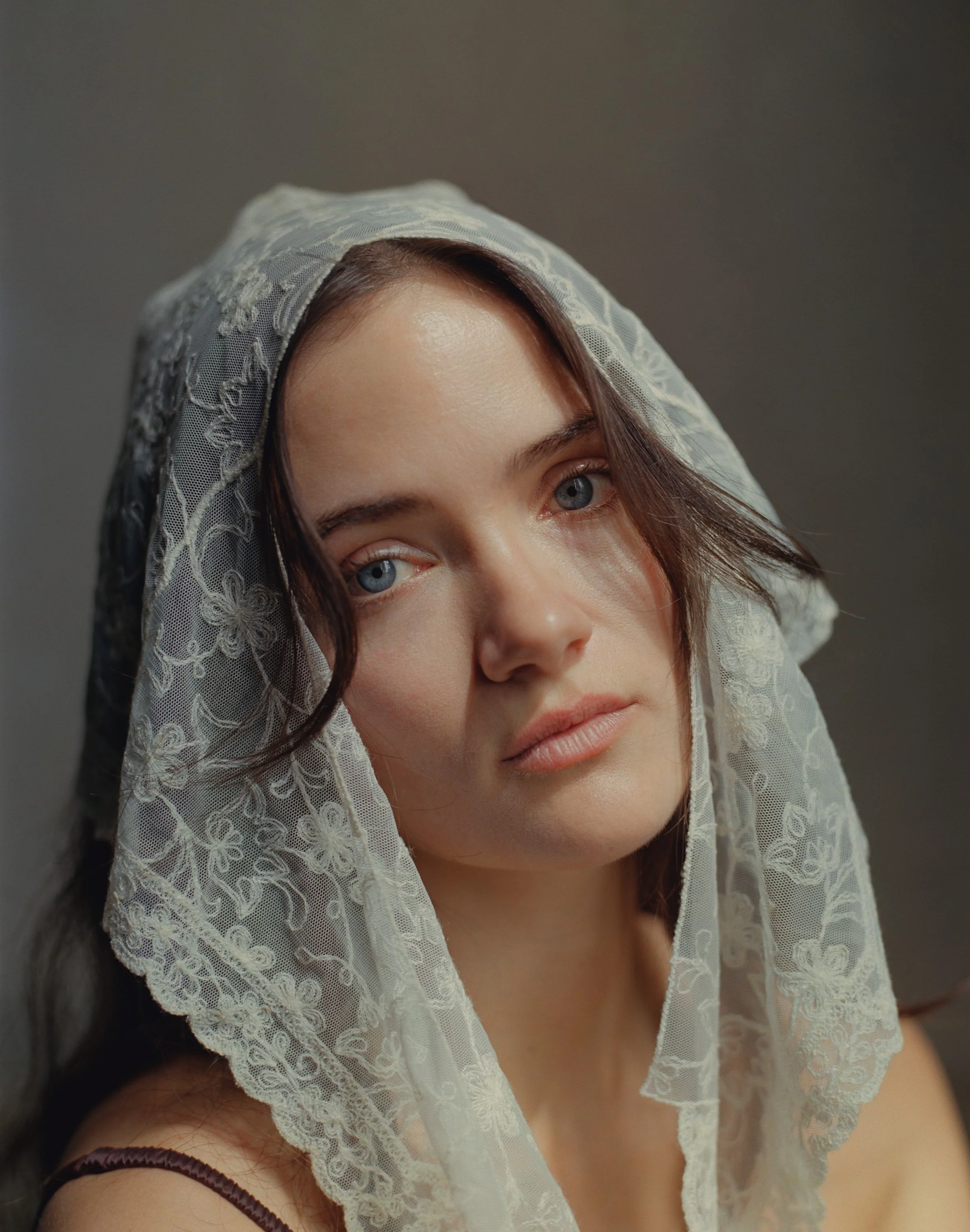   Performer and artist Lola Lotti    