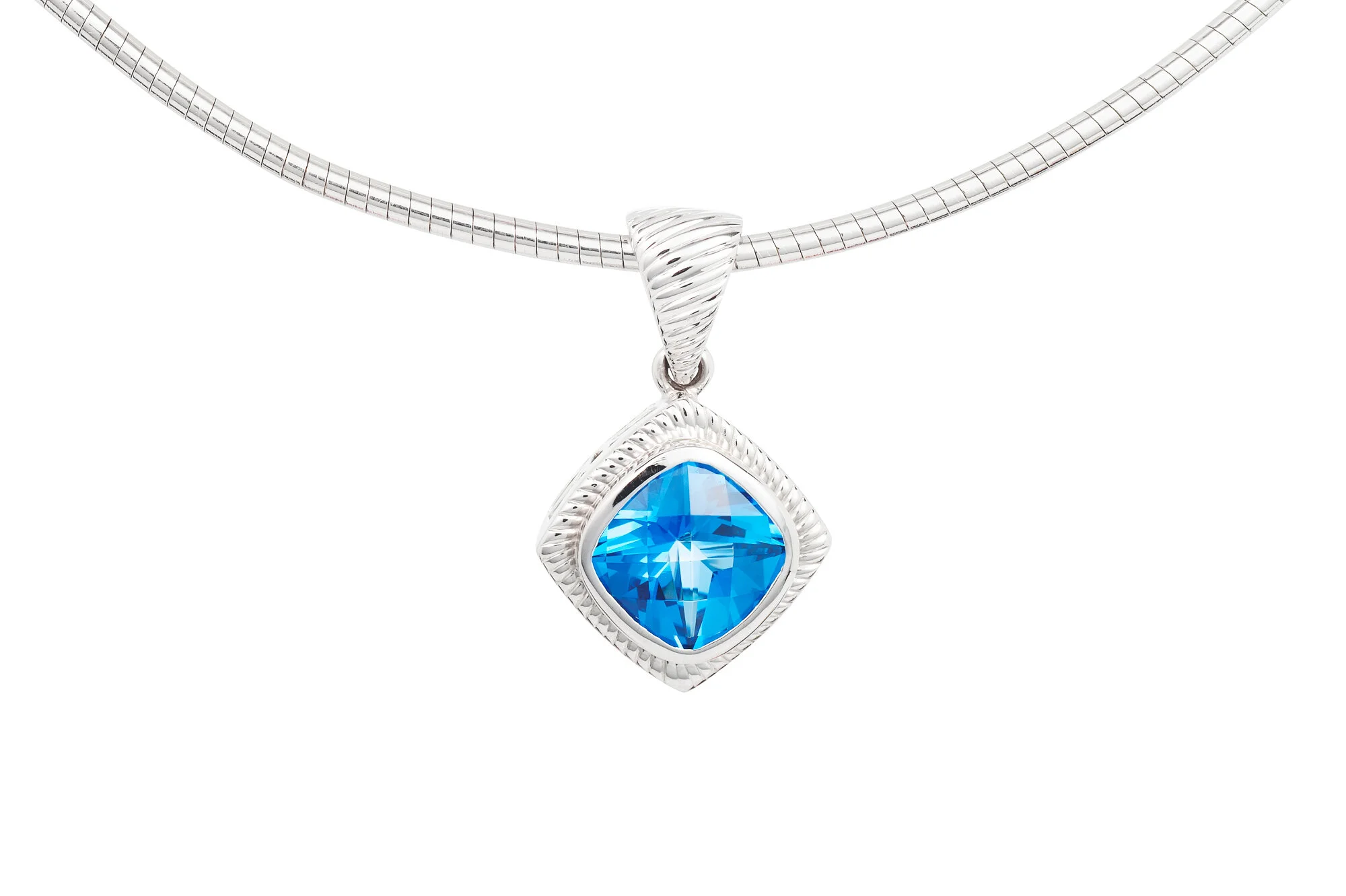 white gold pendant blue front.jpg
