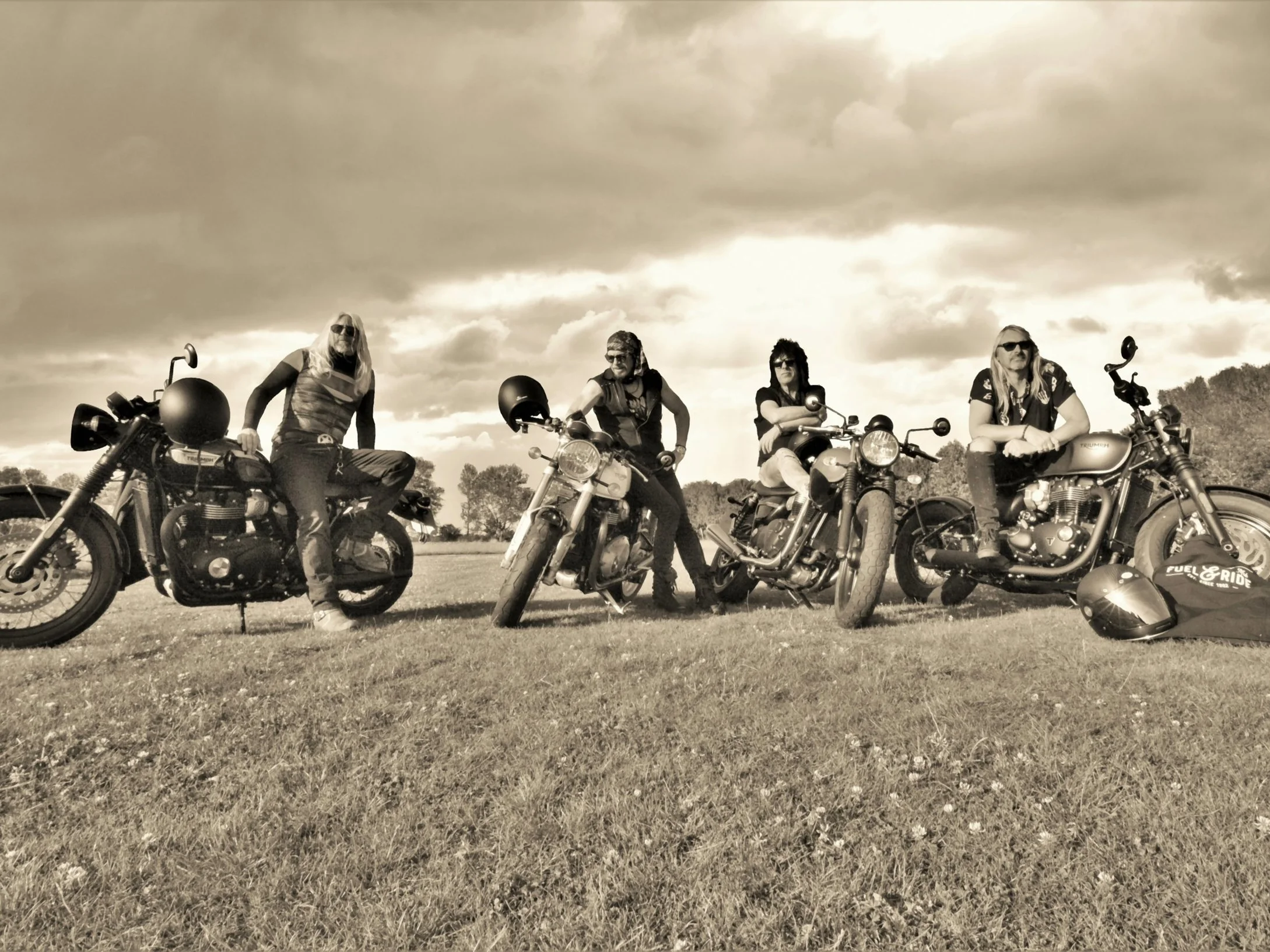 GRAND SLAM - Announce Signing to Marshall Records.