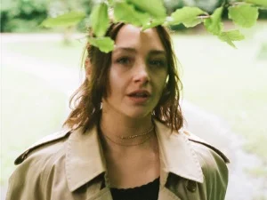 Lauren Spiteri releases brand new single 'Pretty'.