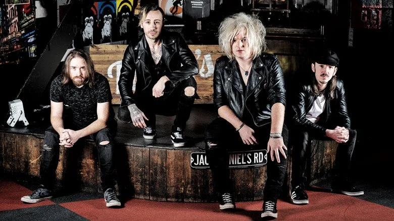 DeeVer, new single : ‘We Are’ - November 15th