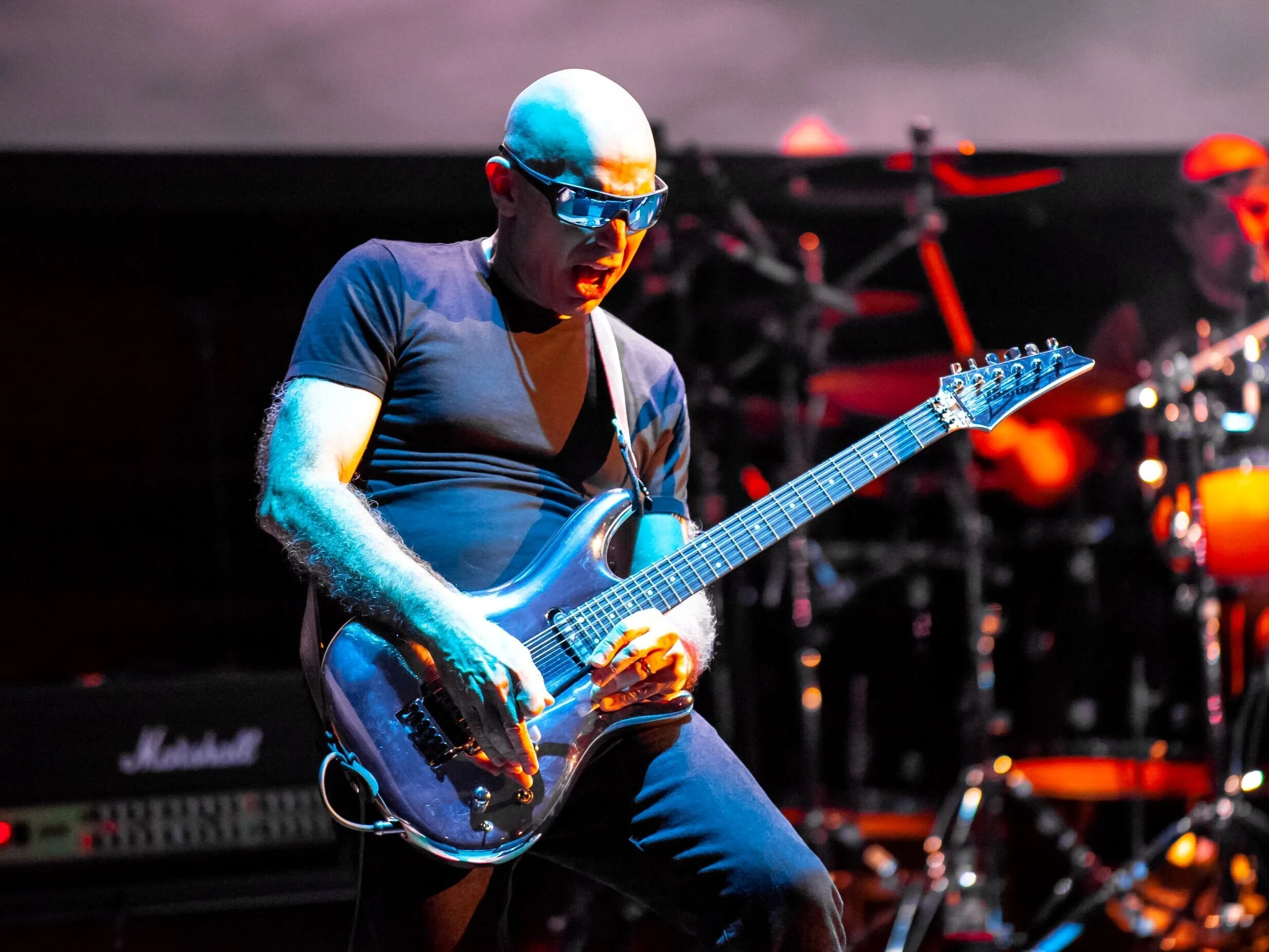Joe Satriani reschedules UK tour to 2022