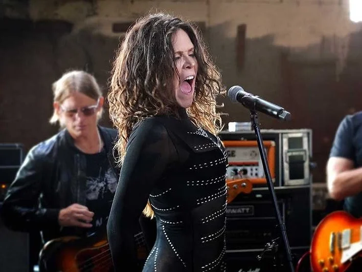 Beth Hart adds four dates to her March 2023 tour