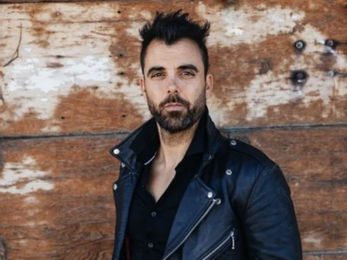 Franky Perez to release Crossing The Great Divide on 24/06/22