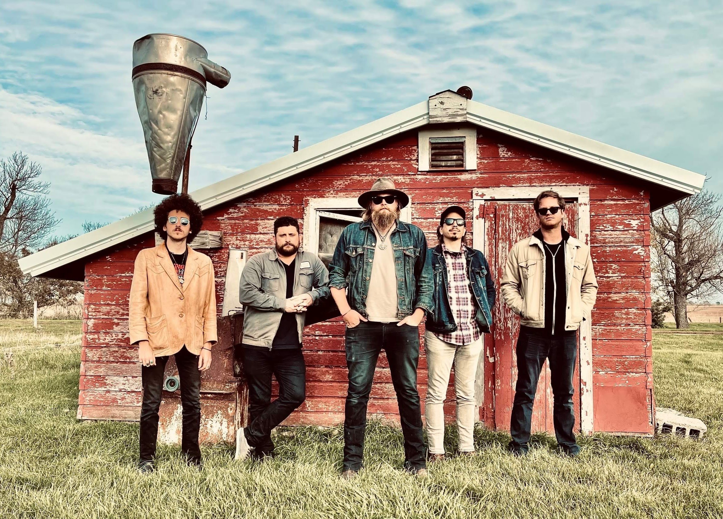 Robert Jon &amp; The Wreck release new single Waiting For Your Man