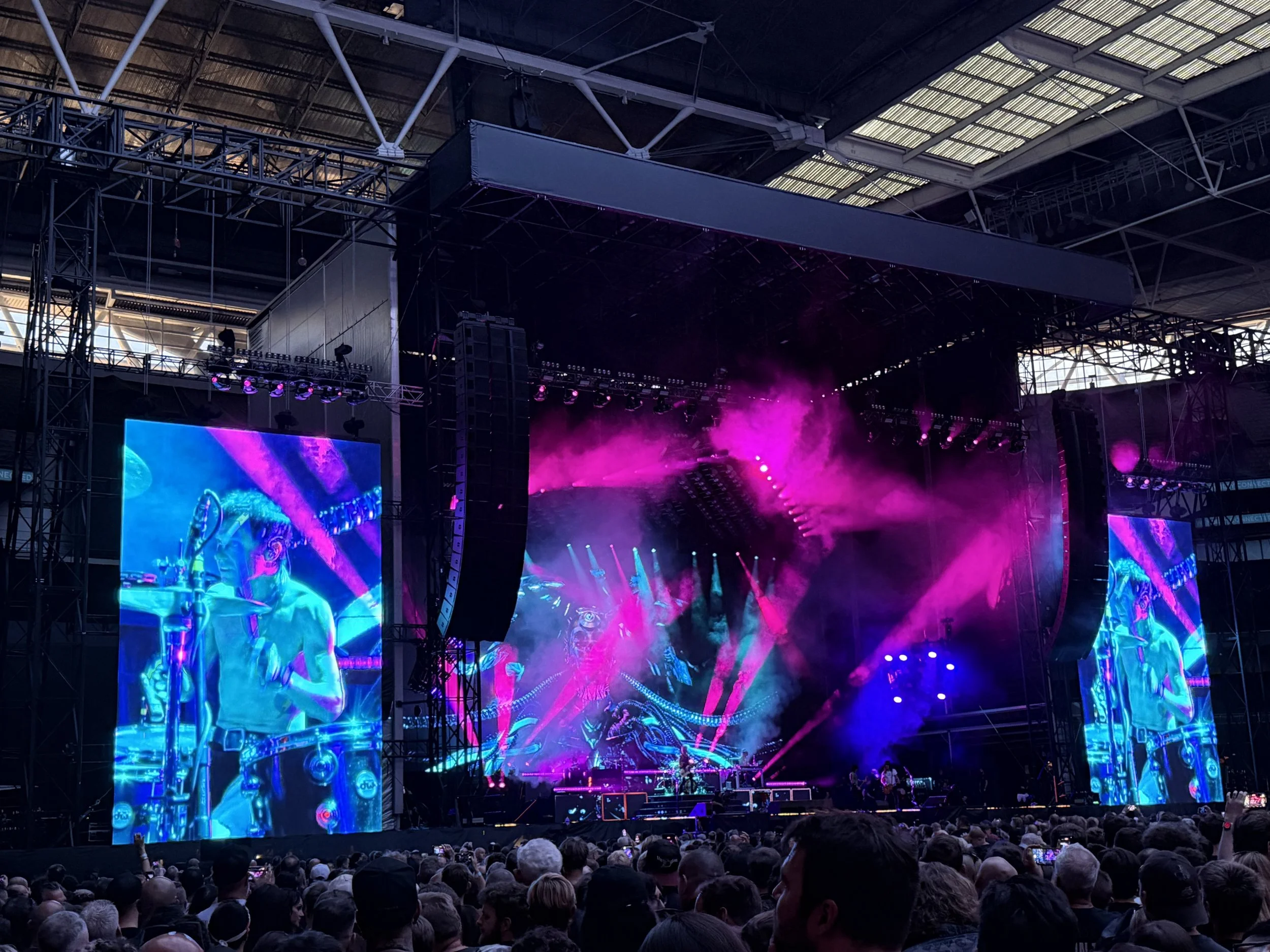 Guns N&rsquo; Roses &ndash; Wembley Stadium, London &ndash; 2025 &mdash; Decibel Report