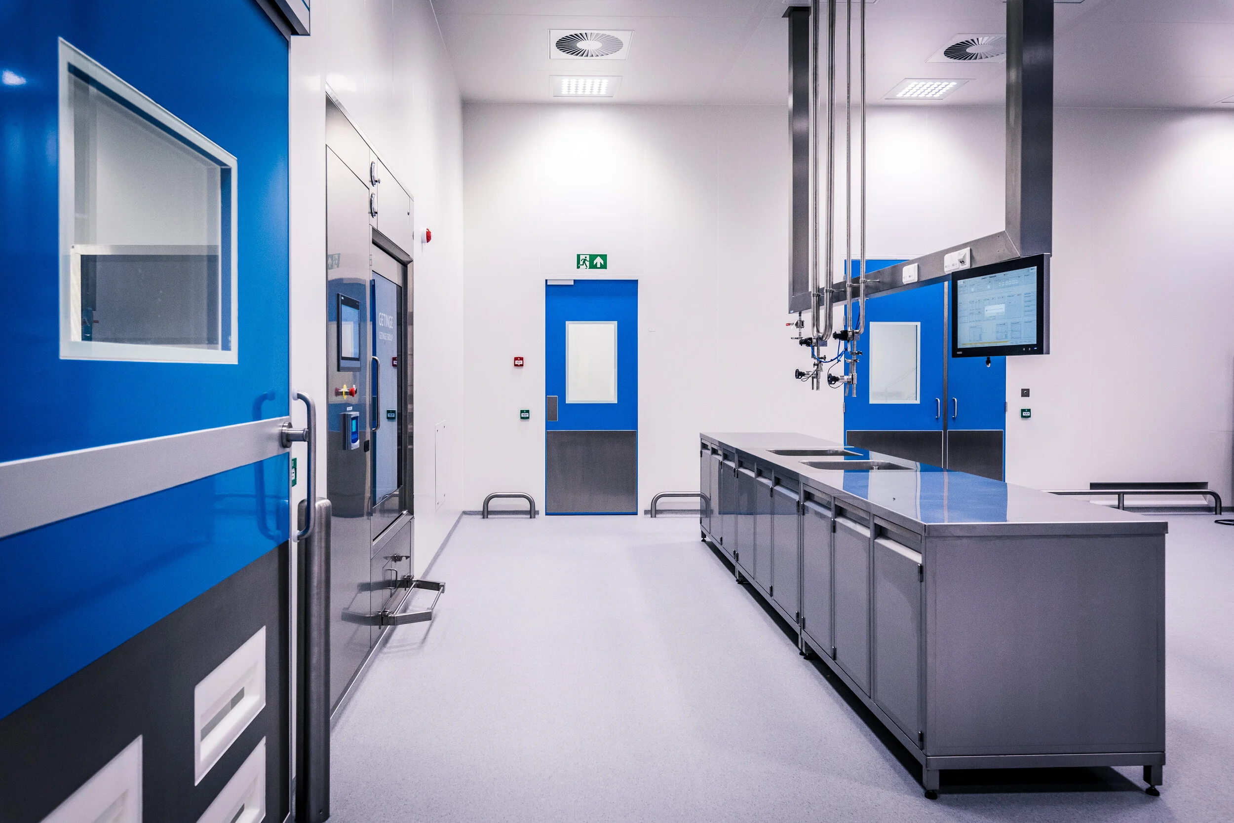3000m2 cleanroom completed three months earlier for Produlab!